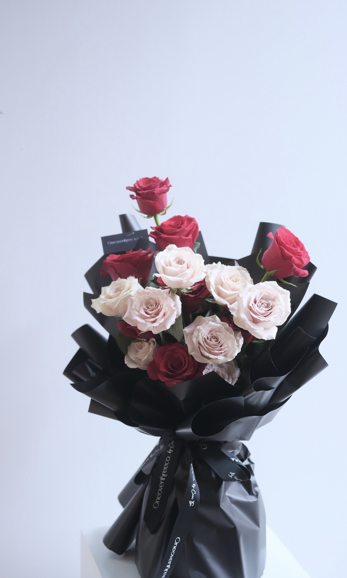 Red + Quicksand (10+10 stems)