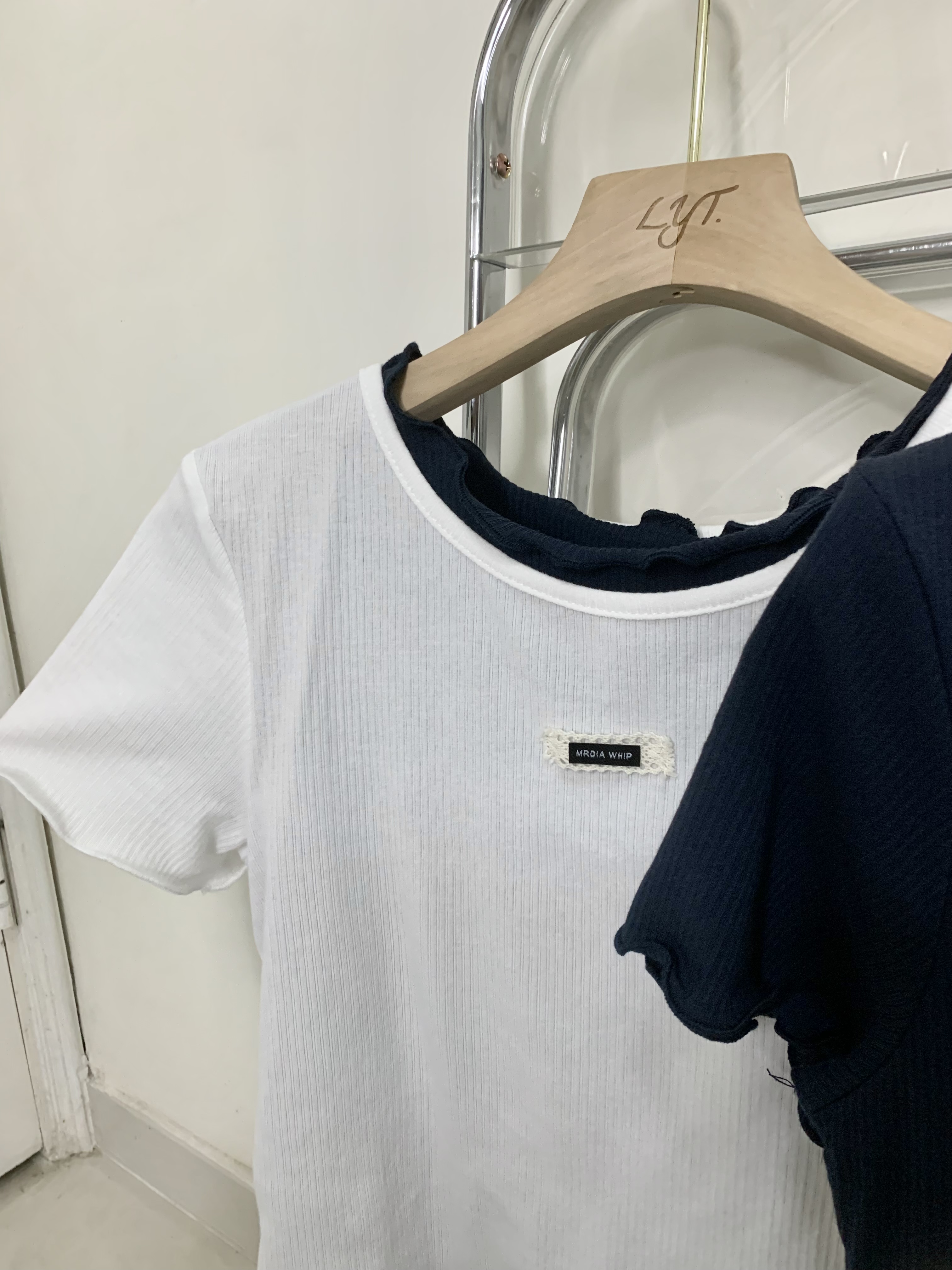 拼色木耳邊Tee（兩色）