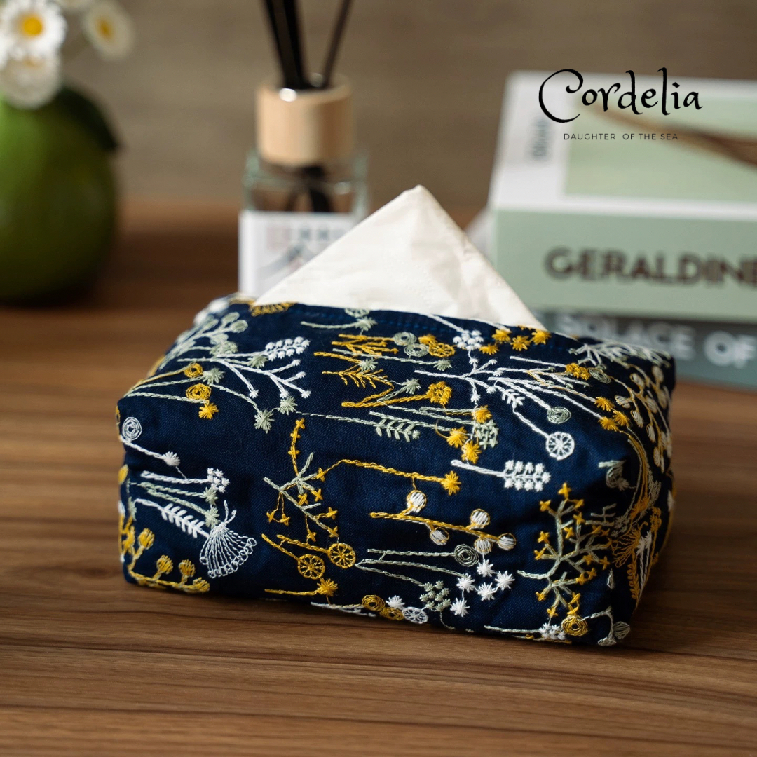 Cordelia雛菊織夢刺繡紙巾套