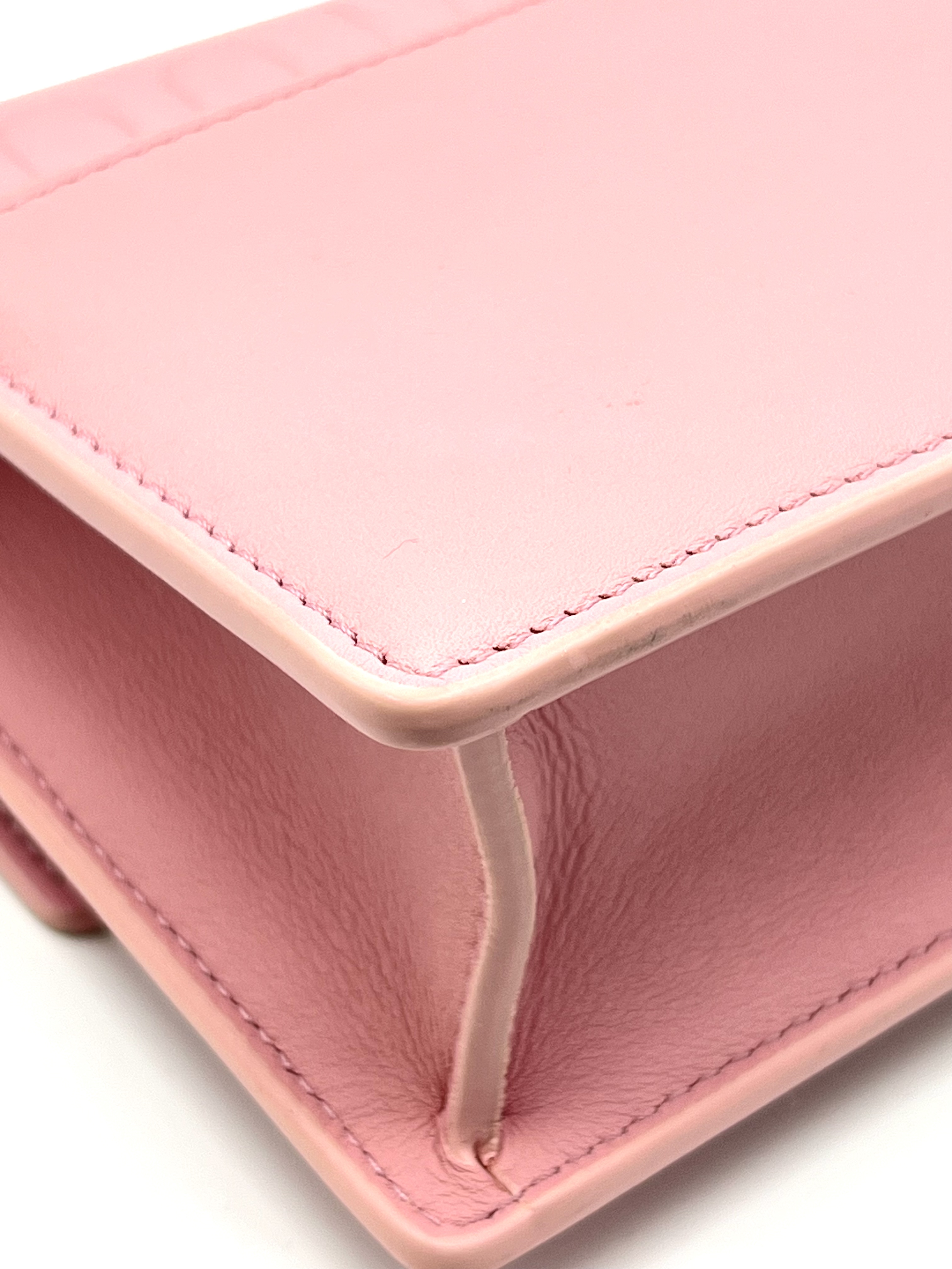 Pre-Owned DIOR Montaigne East-West / Product Code: 26041402