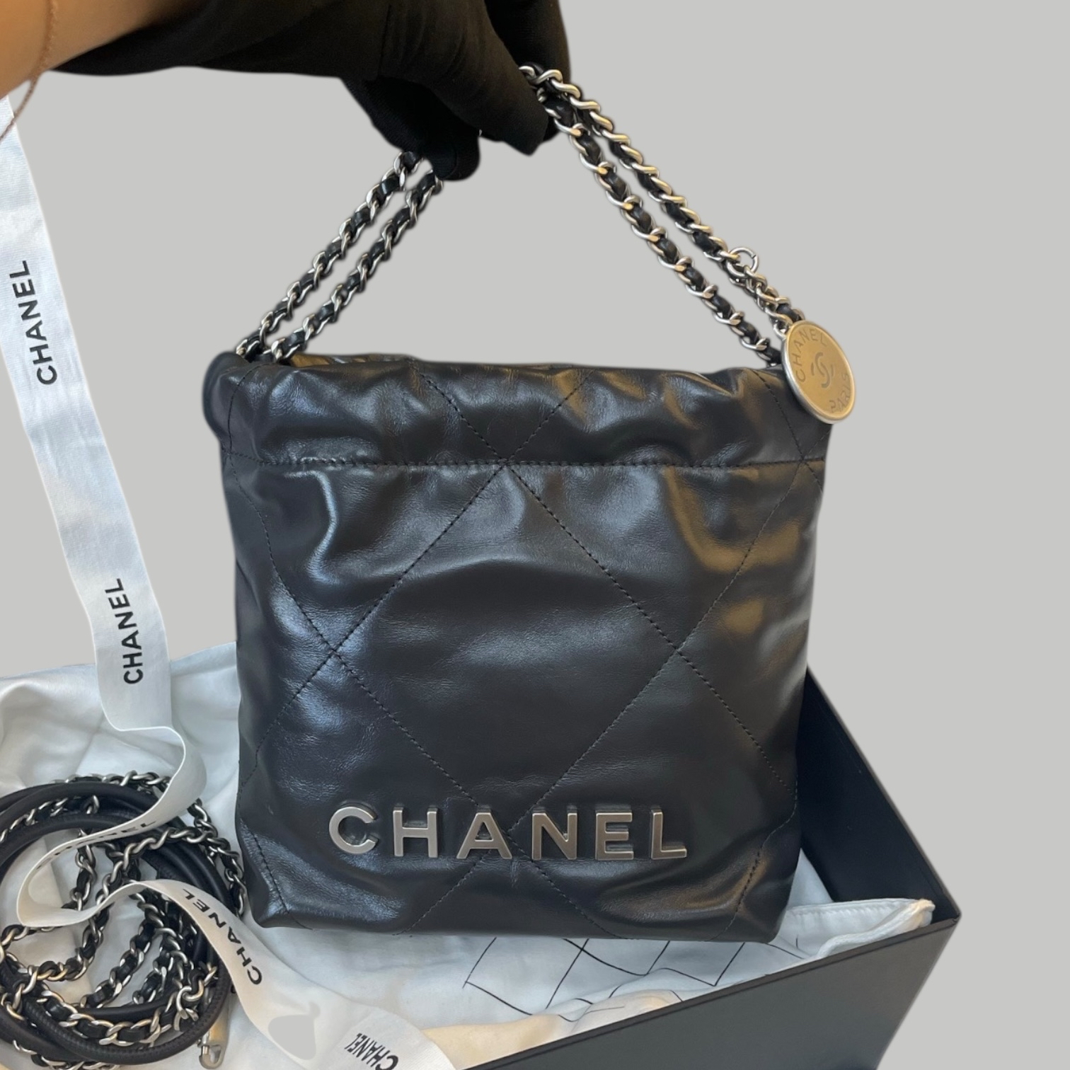 Chanel 24B 牛皮22bag mini 深灰色