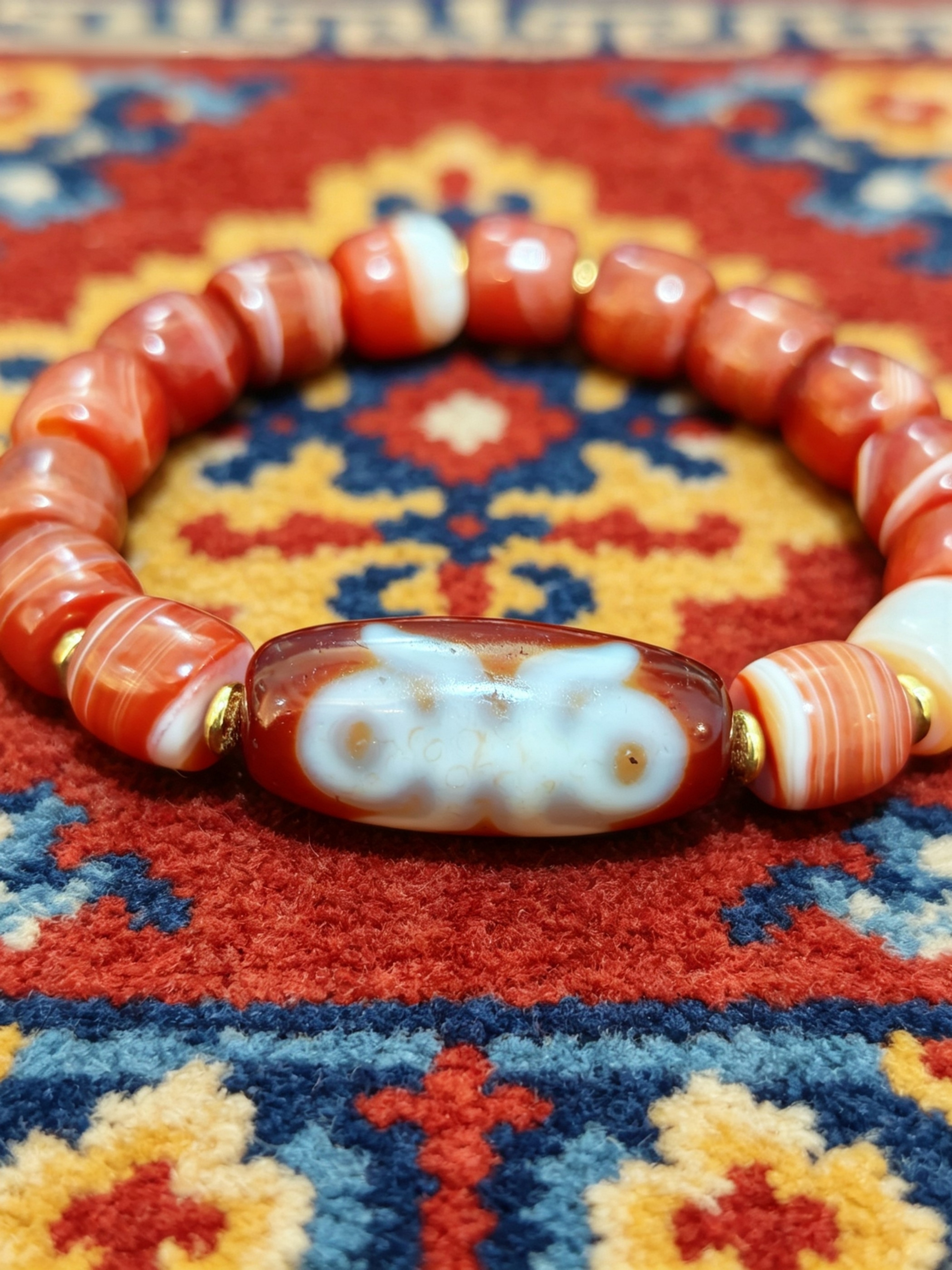 「舍利供貴人雕刻觀音種字字天珠」260412