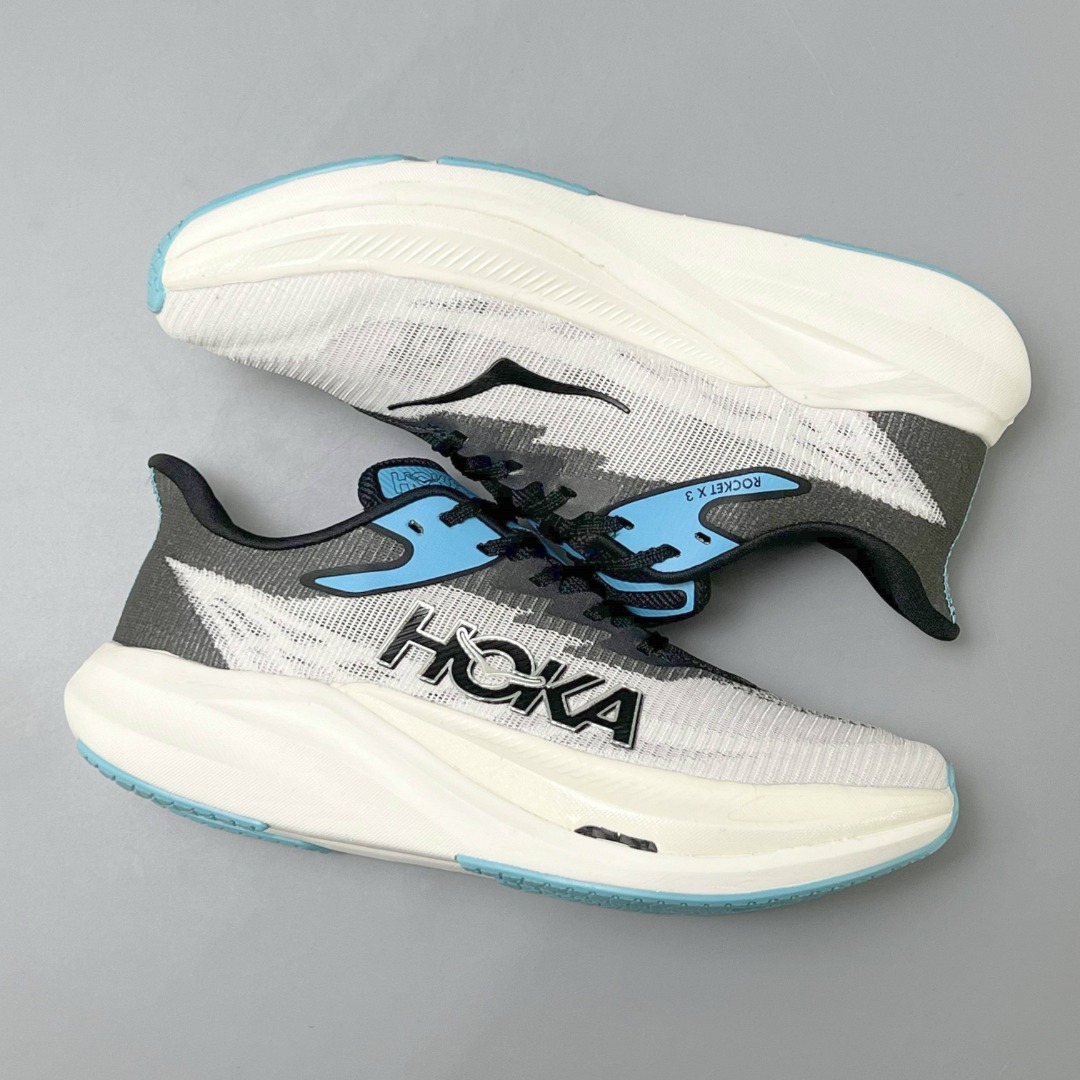 HOKA Rocket X 3