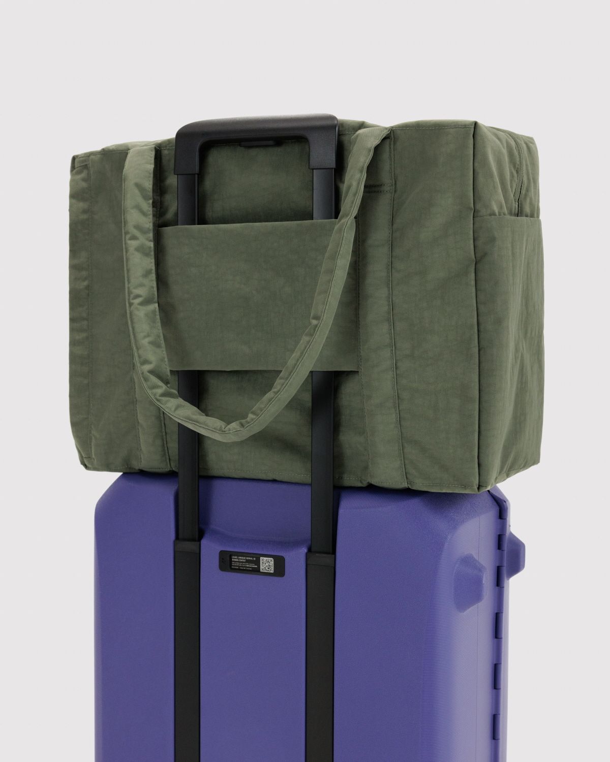 BAGGU | Cloud Carry-On Travel Bag