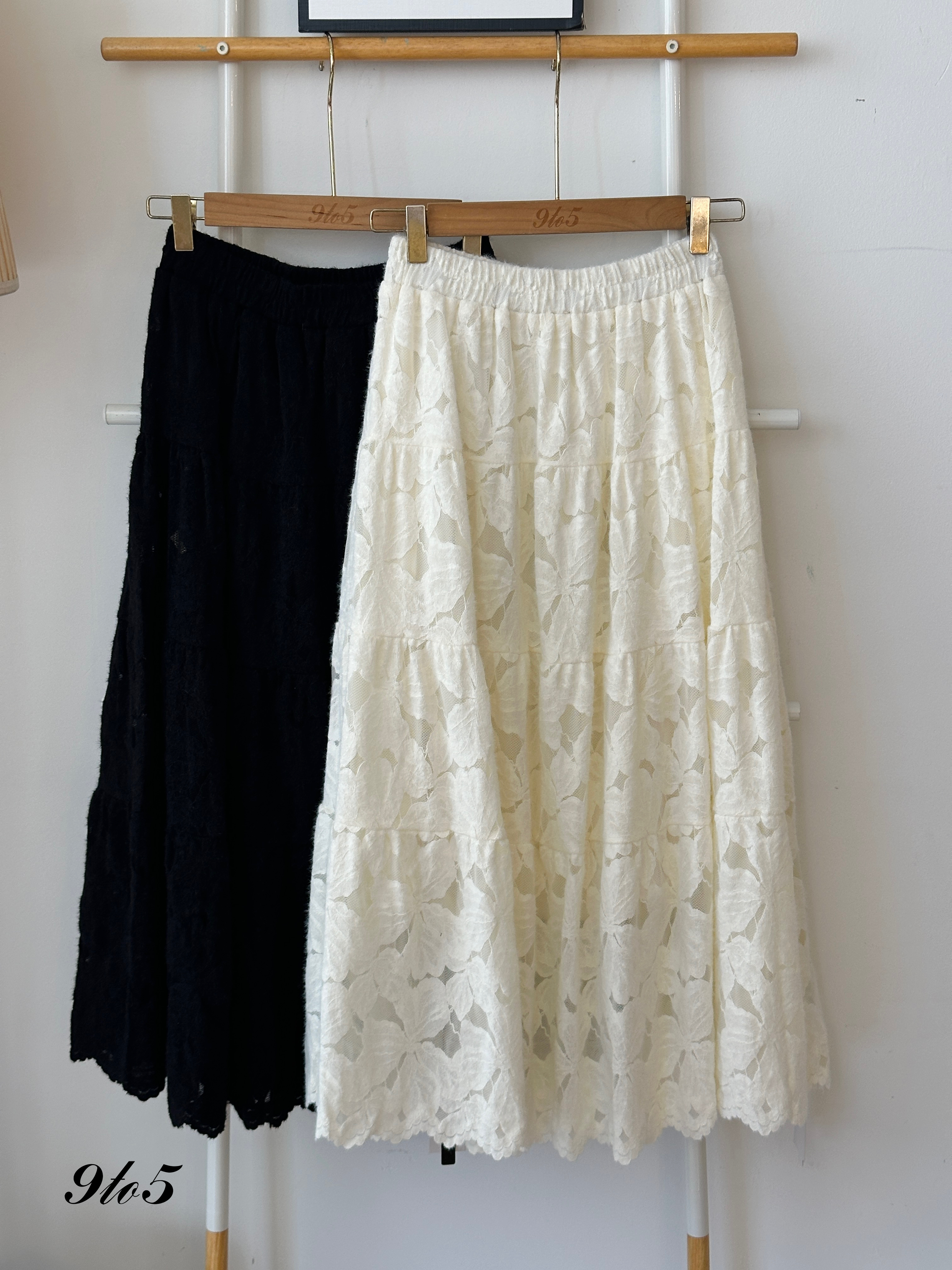 S1782 Floral Layered Skirt - Black & White