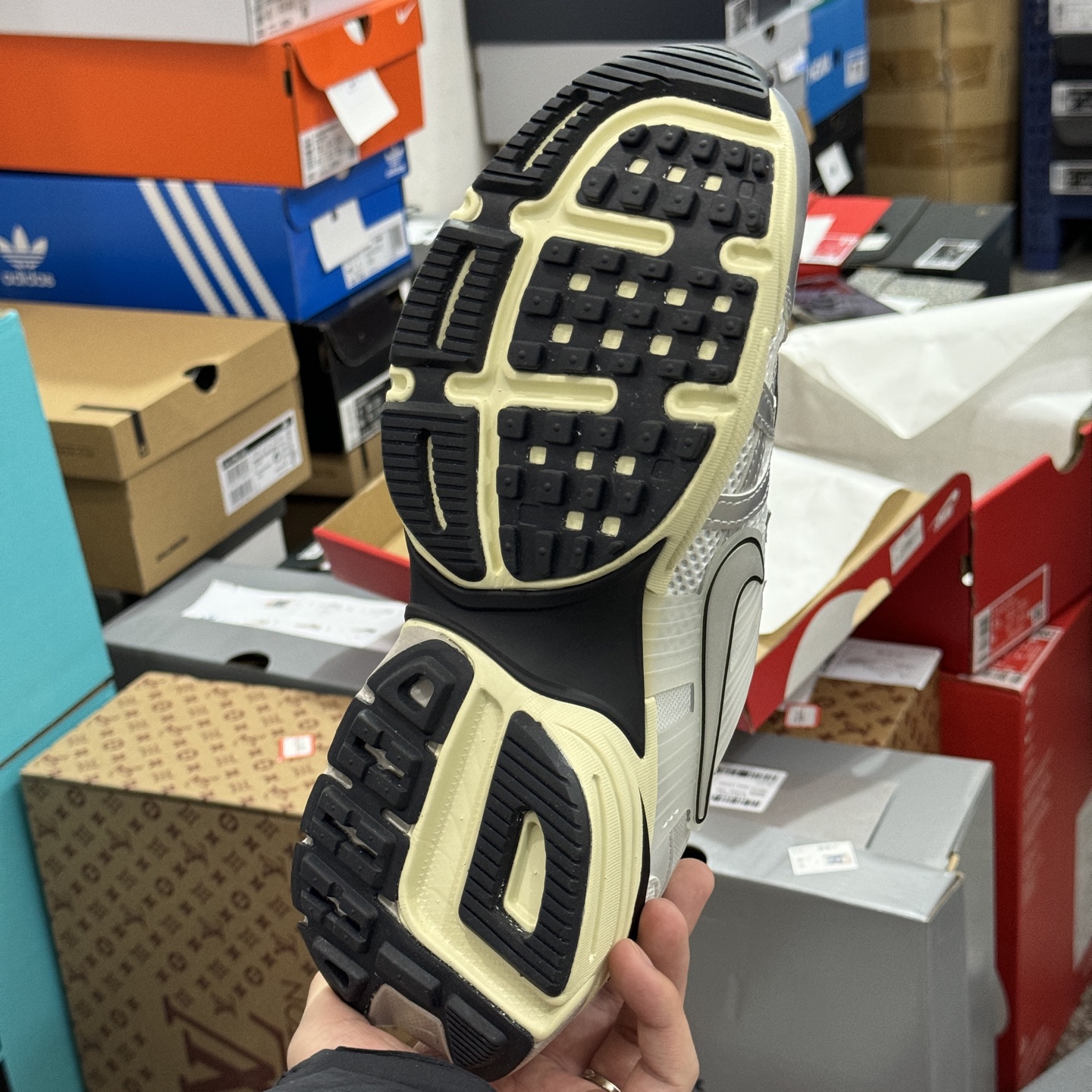 Nike V2K Run "Summit White/Metallic Silver" FD0736-100