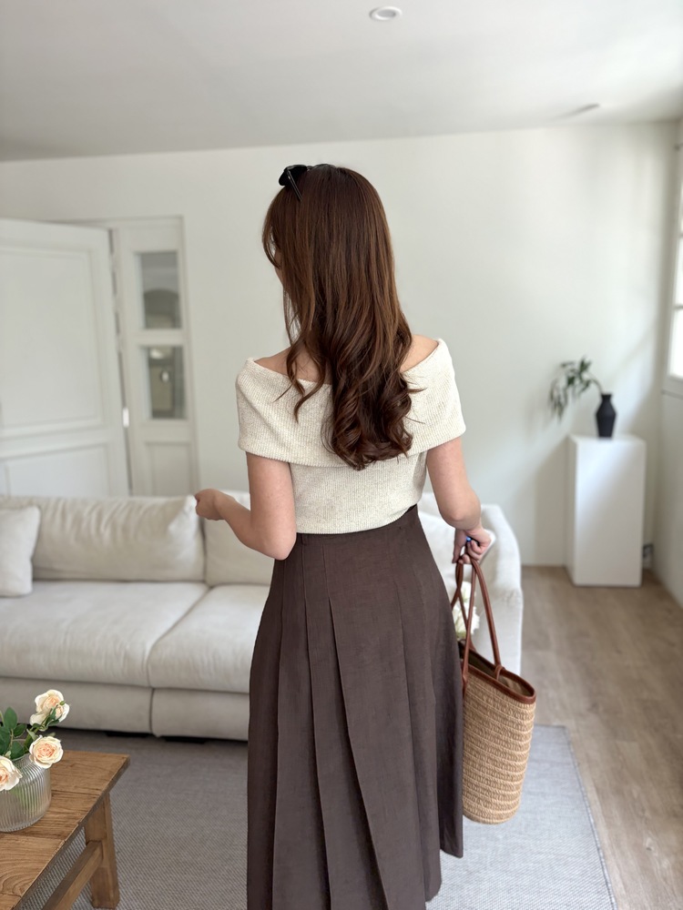 Linen Off Shoulder Top (Oat)