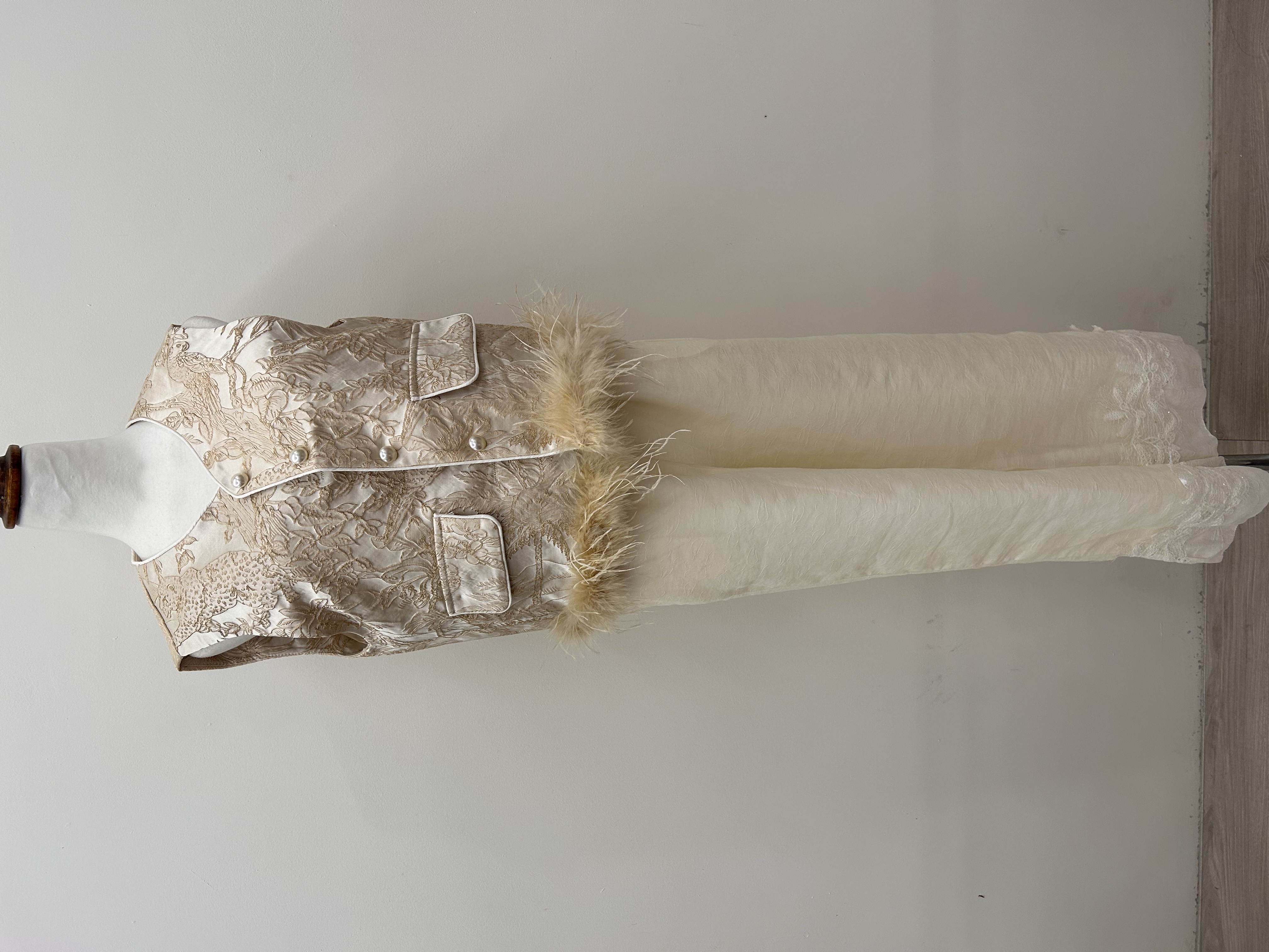 555.WB New Embroidered Vest for Women