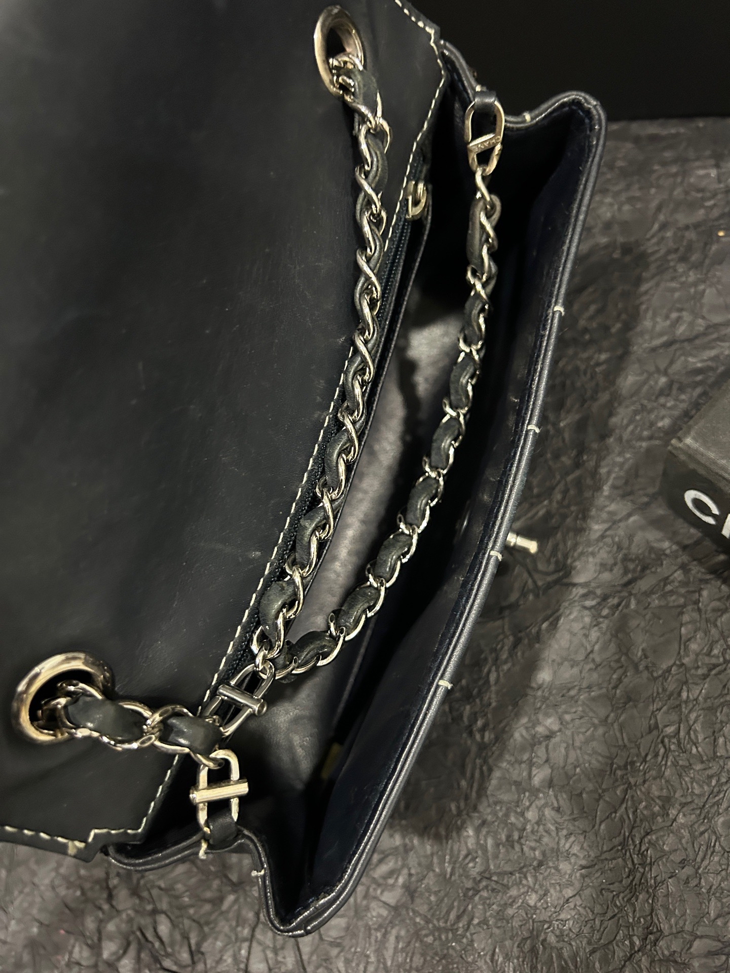 【預訂貨品】Chanel黑白格外縫線牛皮CF 