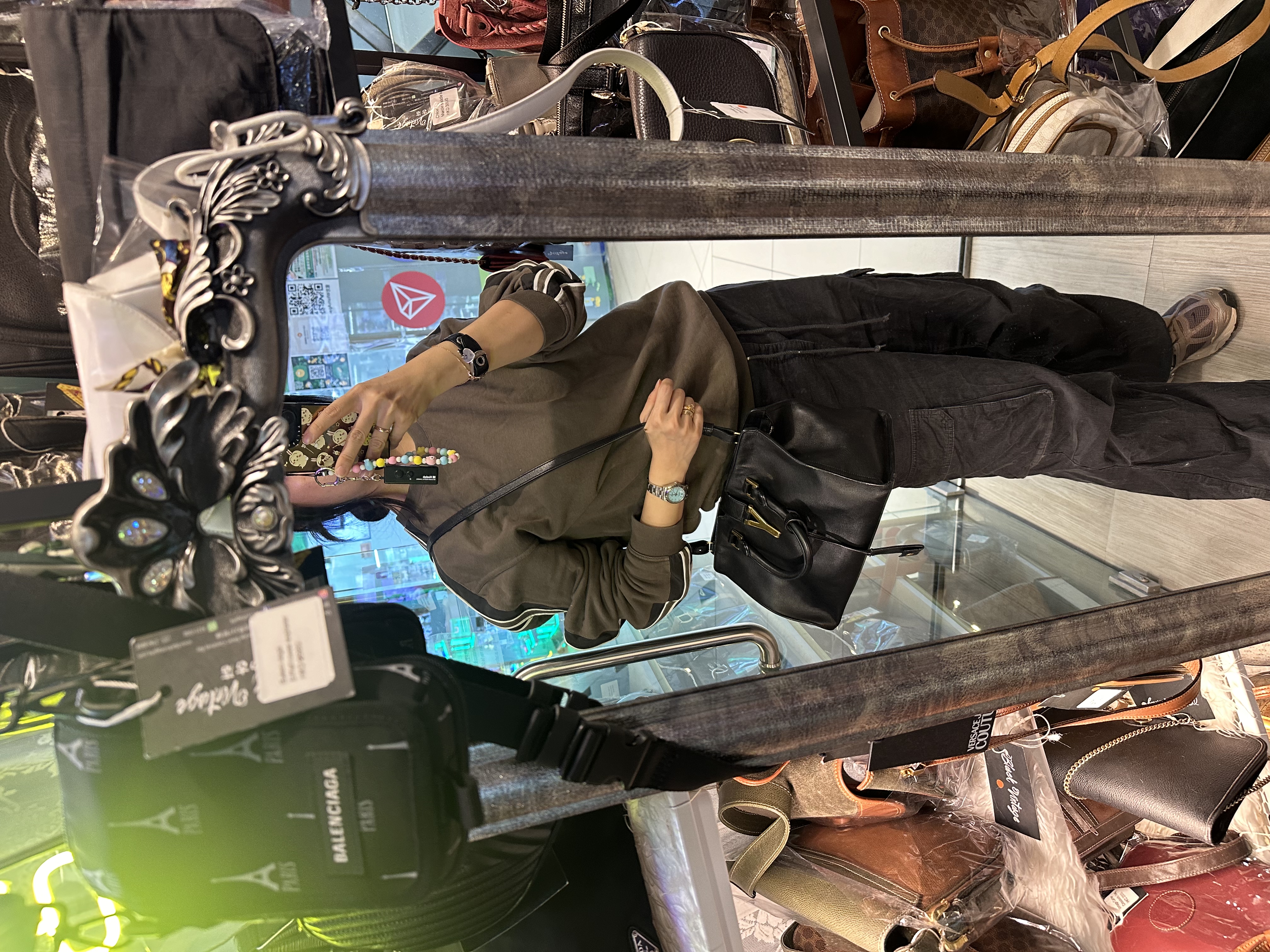 Saint laurent black YSL Petit Cabas Y Line Tote Bag /bag / crossbody bag