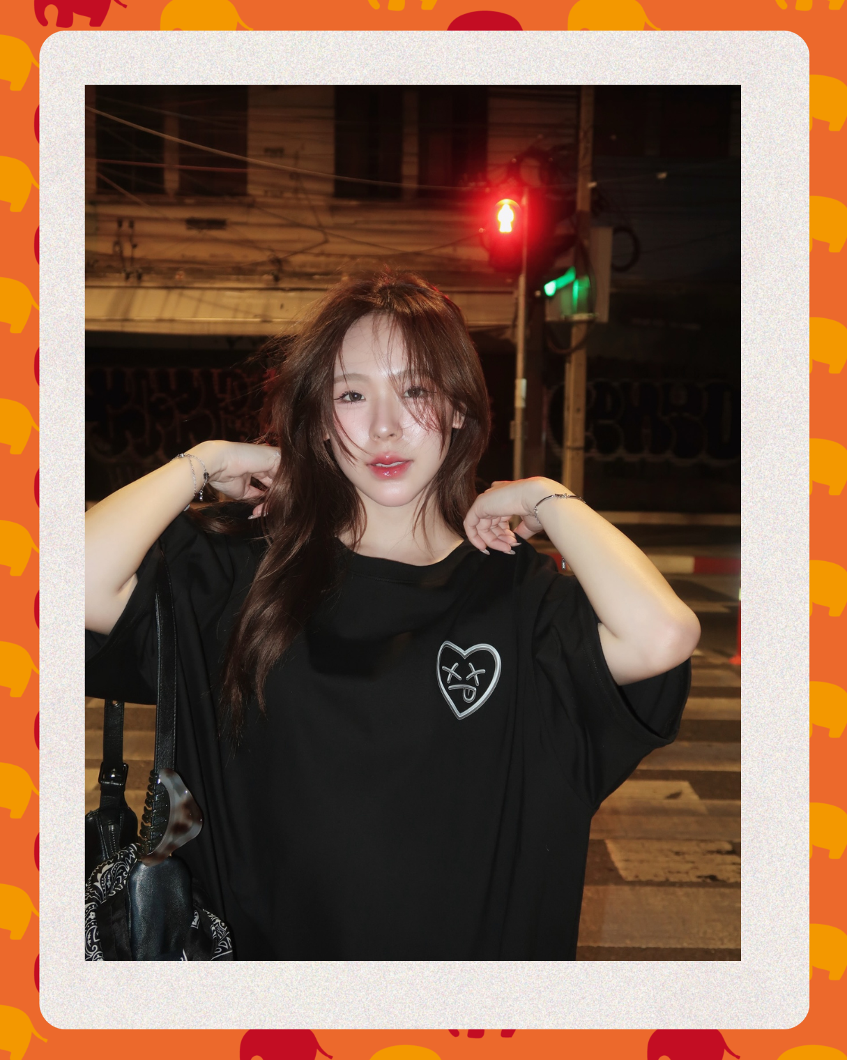 限量搶購 (隨時下架) | JuneMewnich - JUNE 個人品牌 IYKYK NOIR MIDNIGHT ÉCLAT COLLECTION (T-SHIRT) 🦋💐🌟💖💜