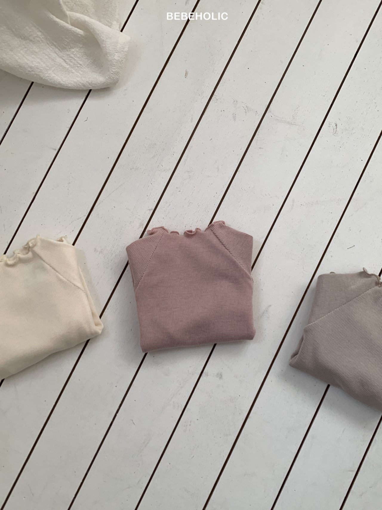 🌸預訂 韓國直送🌸🇰🇷BEBEHOLIC三色純色花邊領長袖上衣