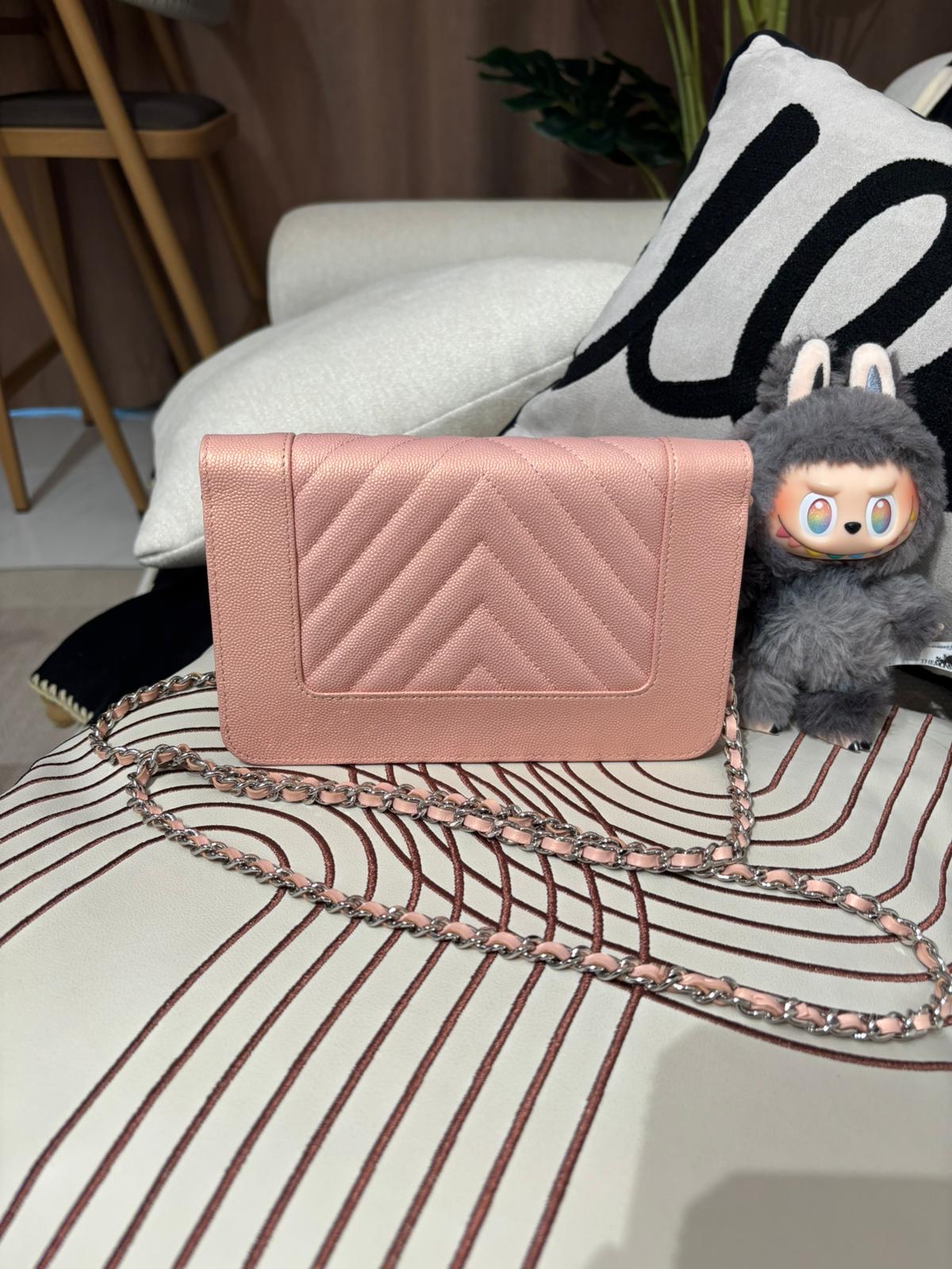 Chanel wallet on chain A93749,荔枝牛皮 100%Authentic ,95%new ✅收據副本✅29card✅ dust bag✅盒