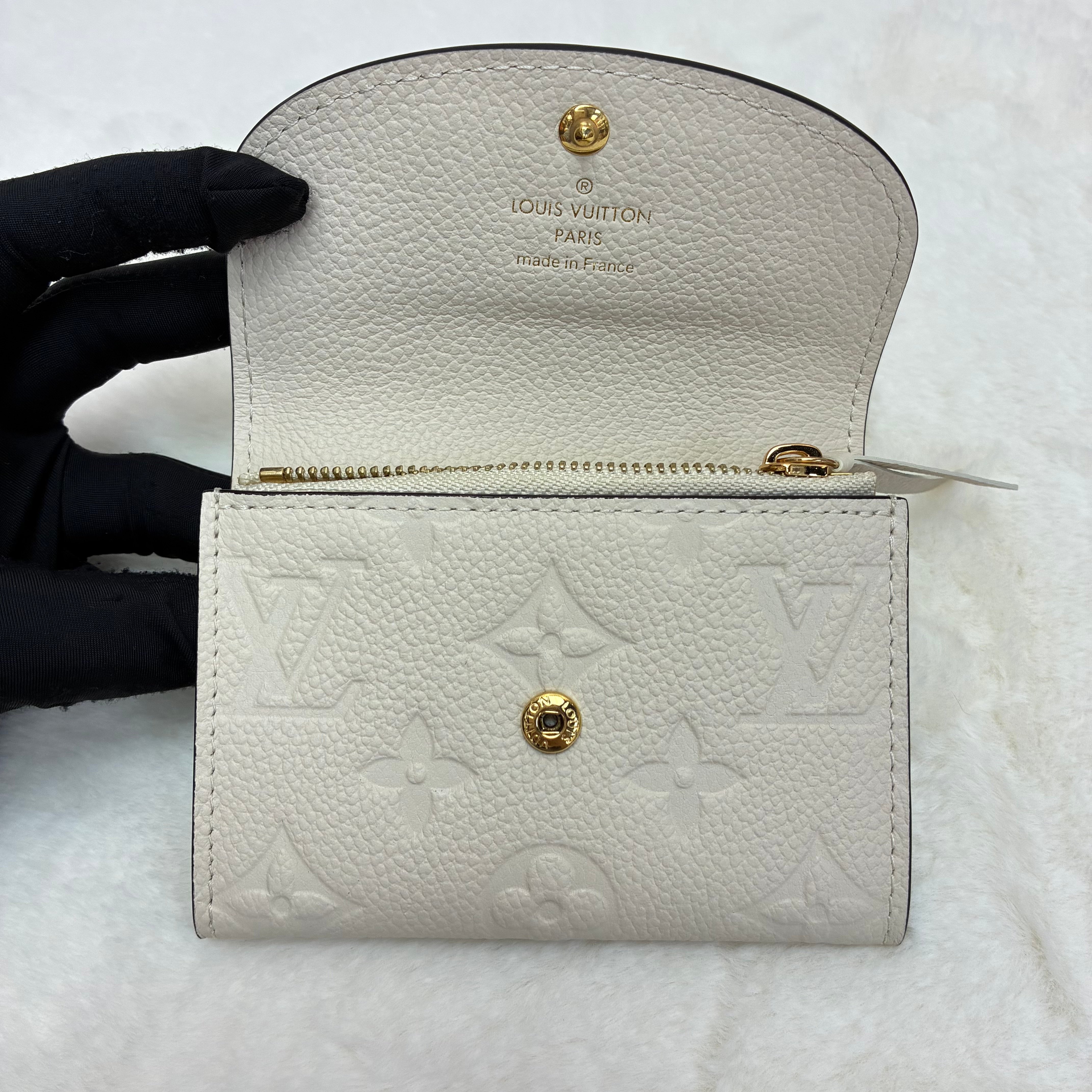 LOUIS VUITTON Rosalie 經典老花滿印 Monogram Empreinte 壓紋軟粒面牛皮革 「合送禮」 LV 拉鏈卡包
