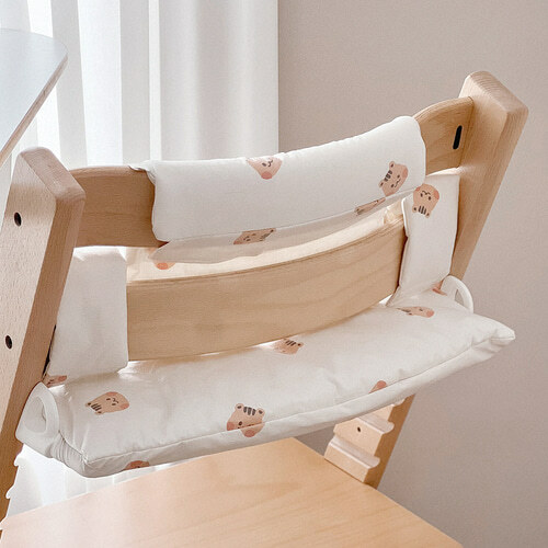 dot to dot 圓圓臉系列 STOKKE TRIPP TRAPP 防水墊套装