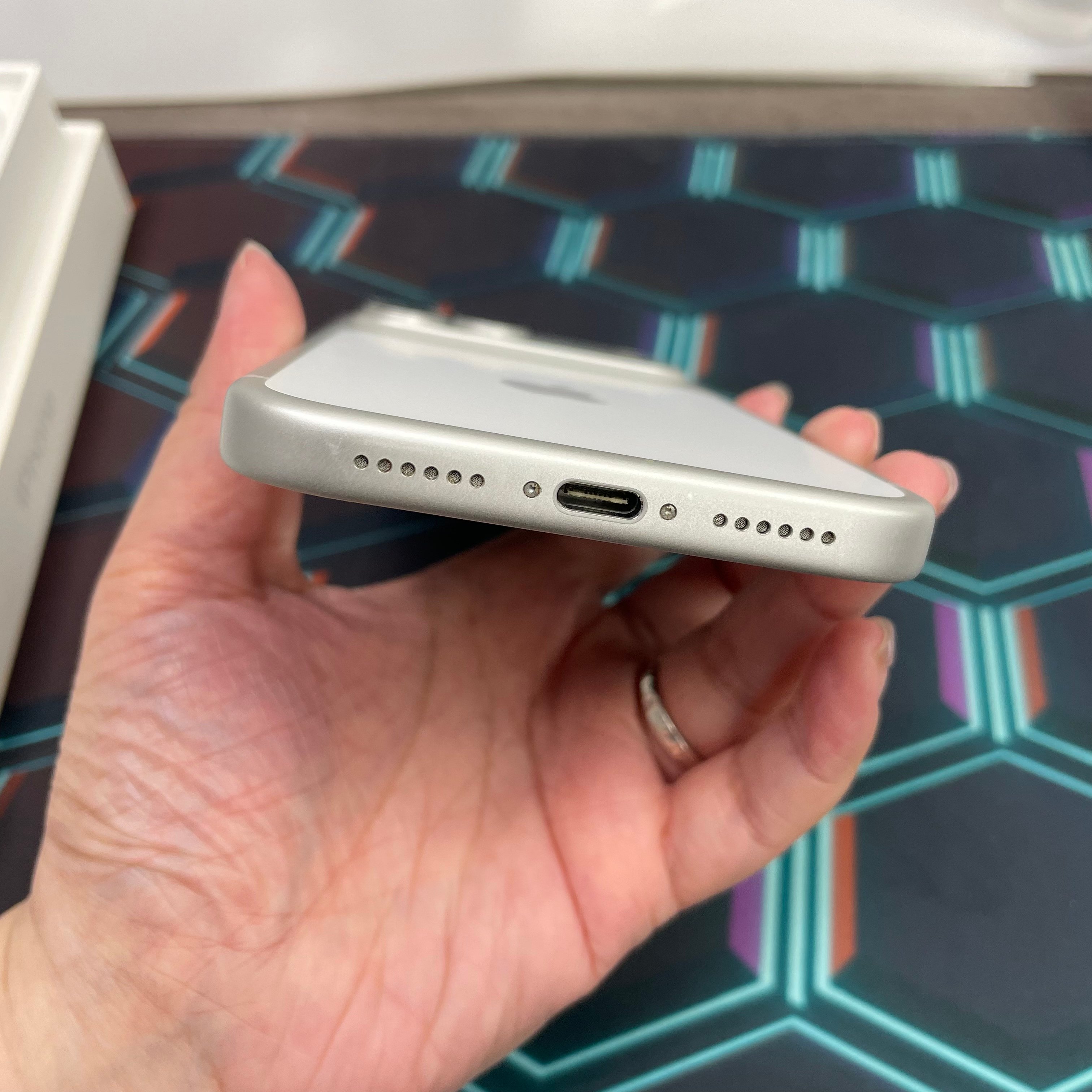 *7966 17 Pro max 完美機 256GB 電94 銀色 sliver