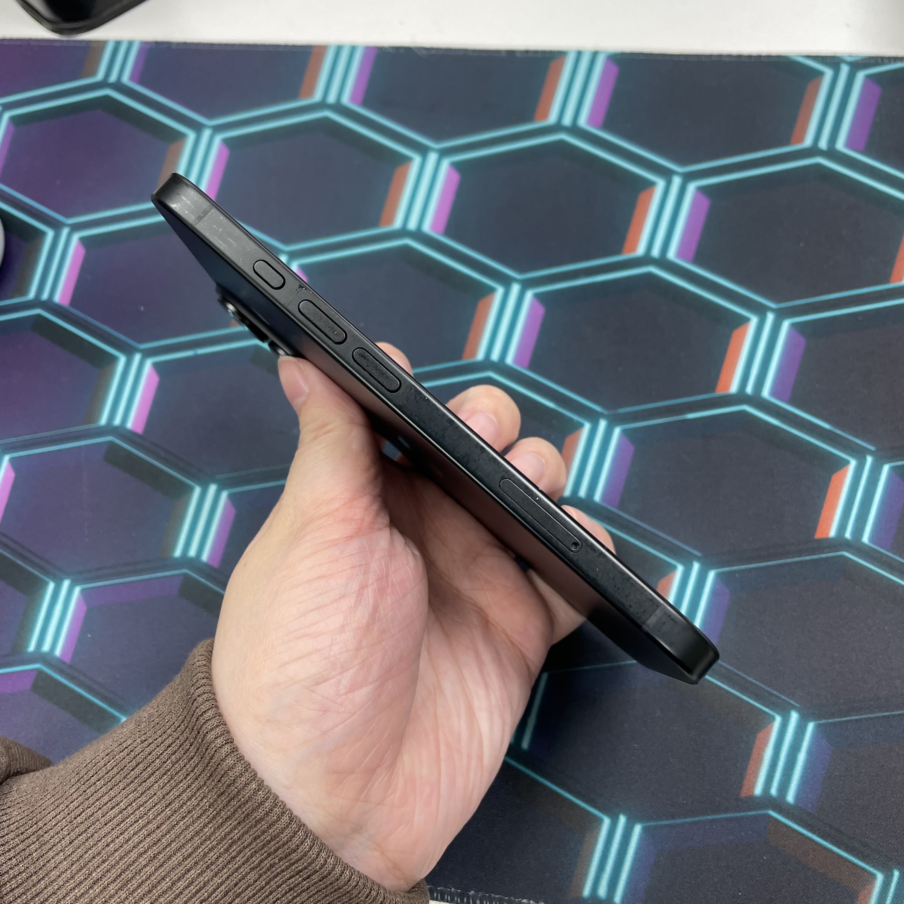 *6026 16 靚機 128GB 電89 黑色 black