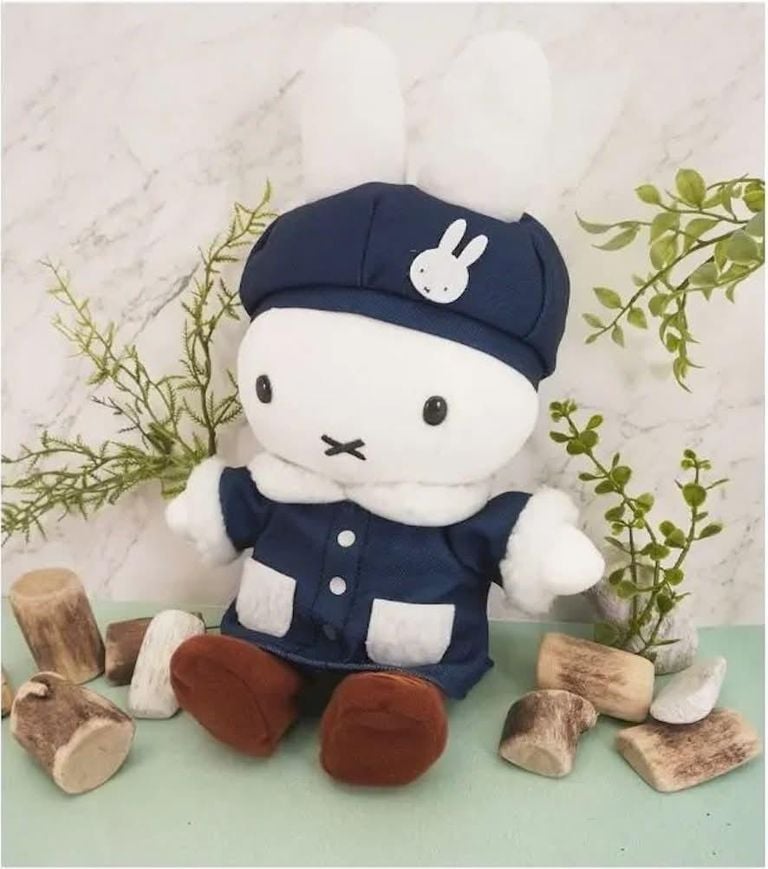 小菲兔店長醫療補助 [日本直送] Miffy Style有樂町限定 公仔/掛件 現貨 售完即止