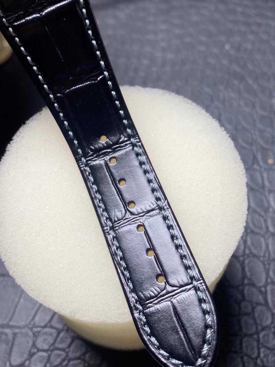 百达翡丽 Nautilus 复杂功能男士腕表