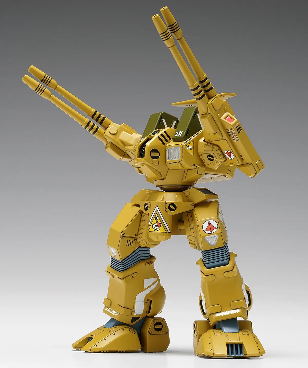 1/100 ADR-04-MkX Defender