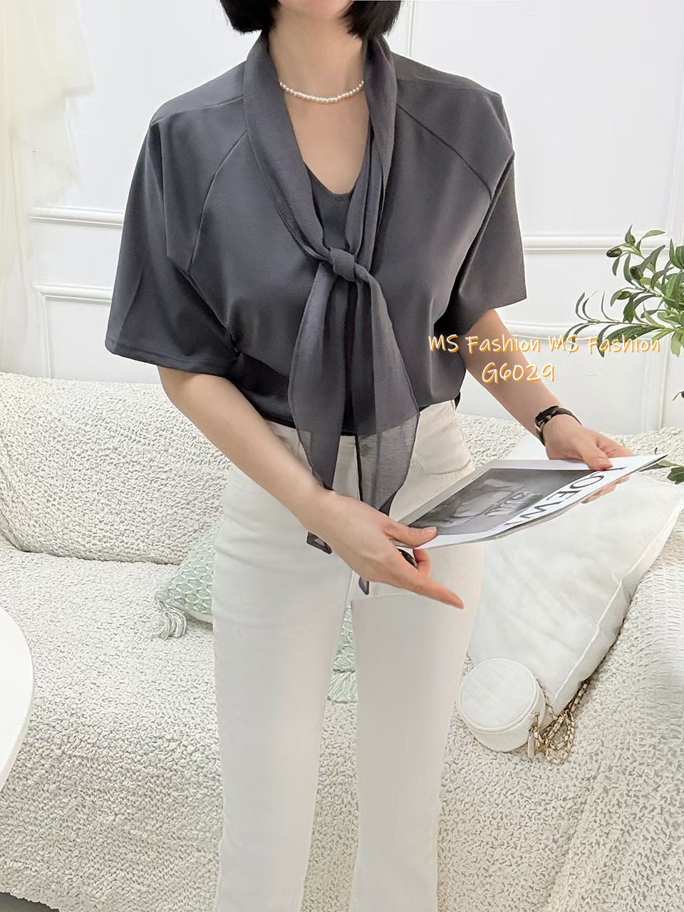 G6029 韓國🇰🇷靚料V領蝴蝶top