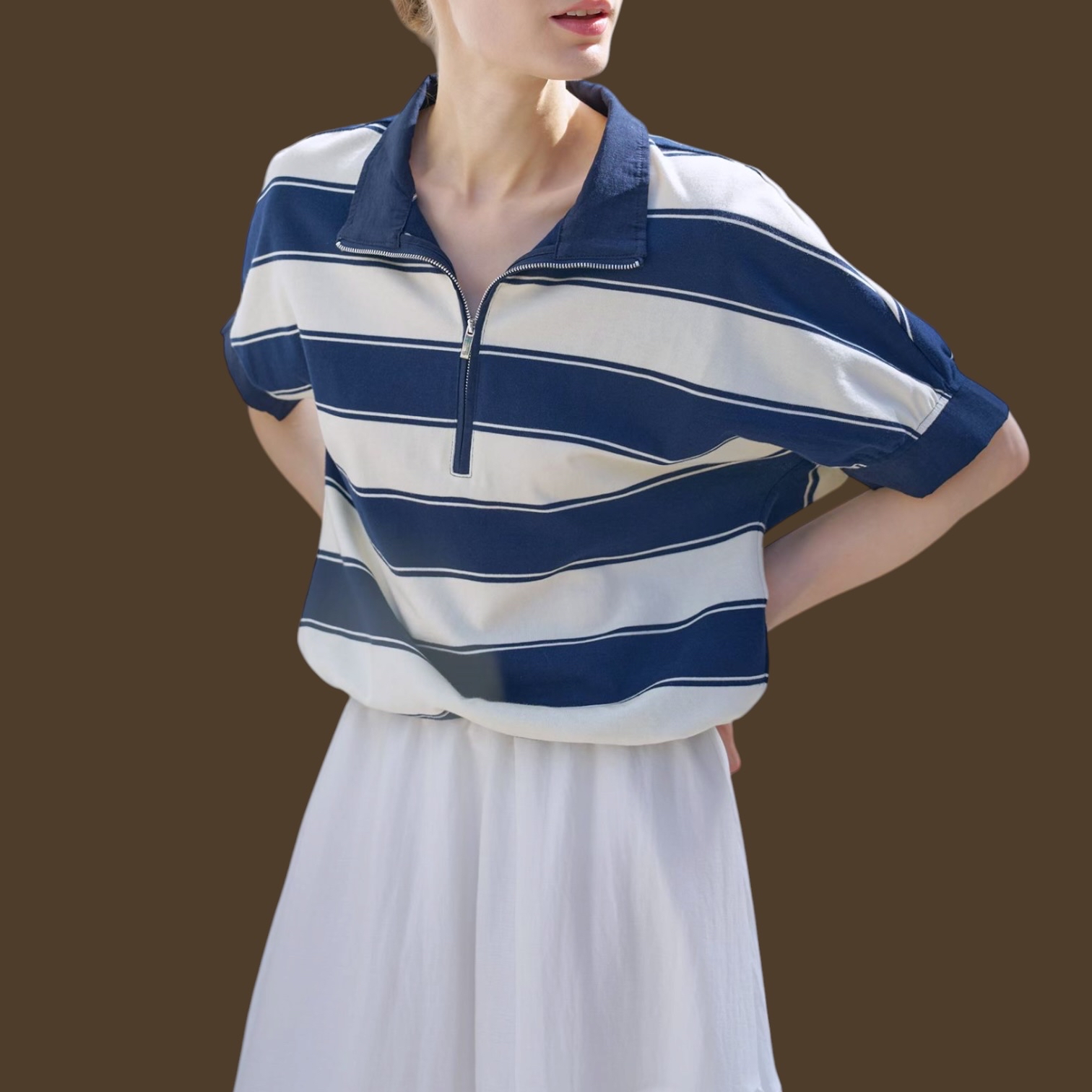 221485 粗間拉錬領Tee