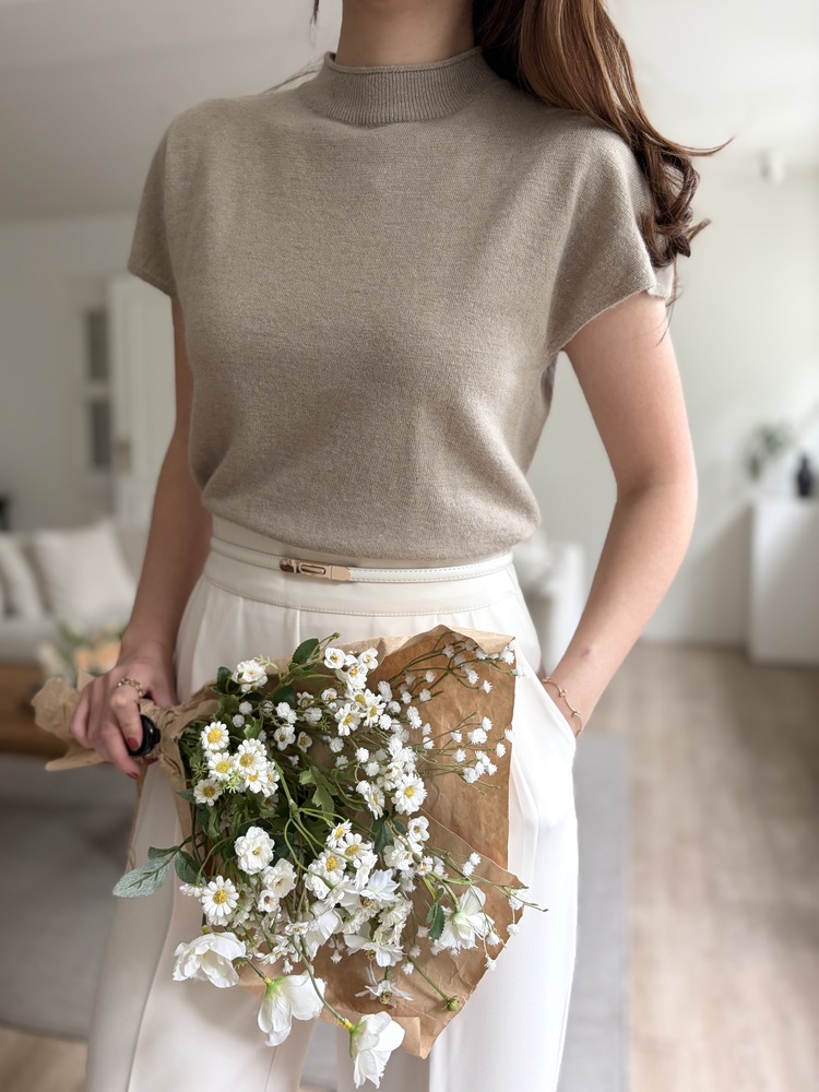 Daily Angora Knitted Top (Mocha)