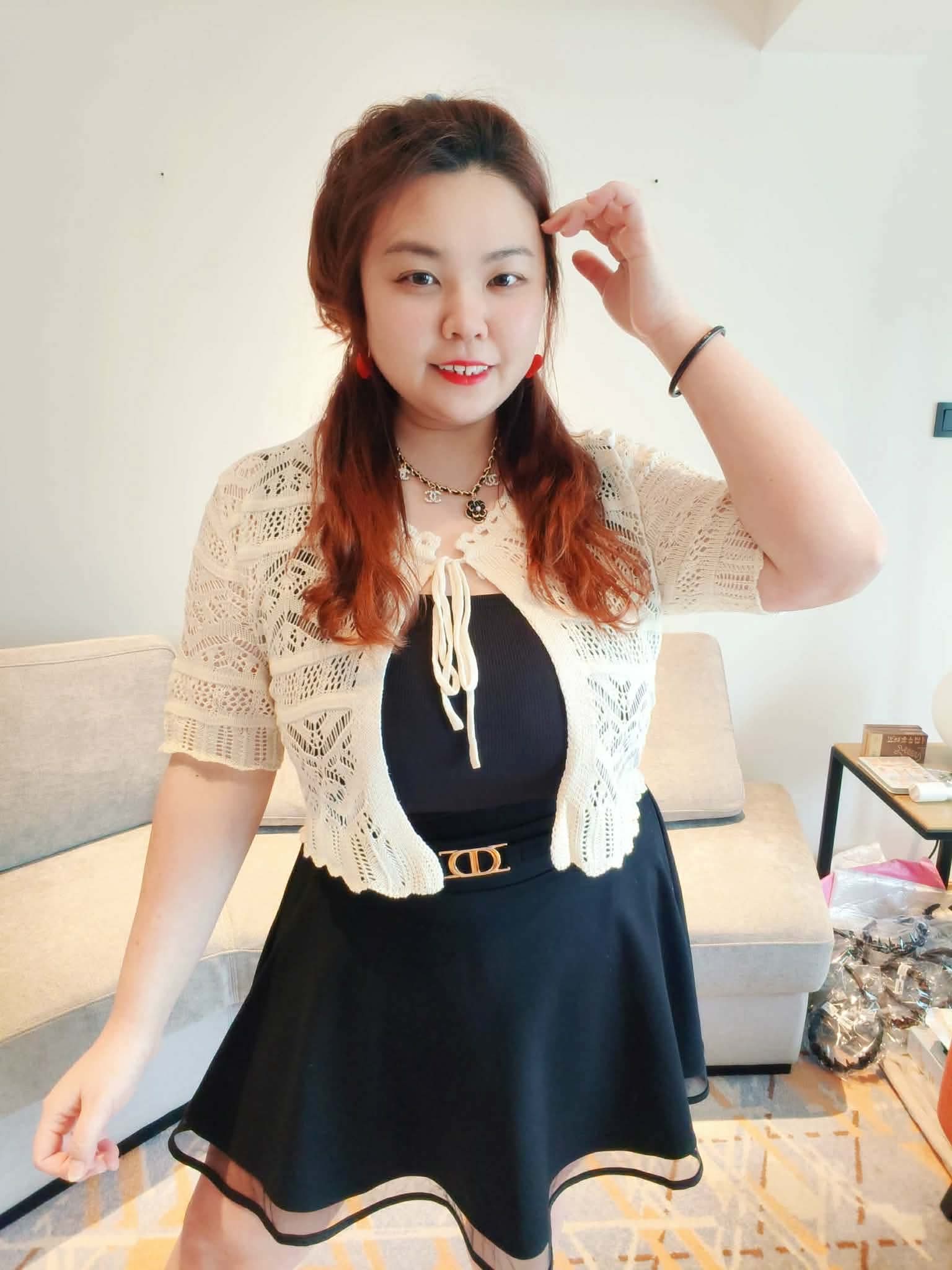 YPC02 4421 中袖蕾丝针织钩花外套