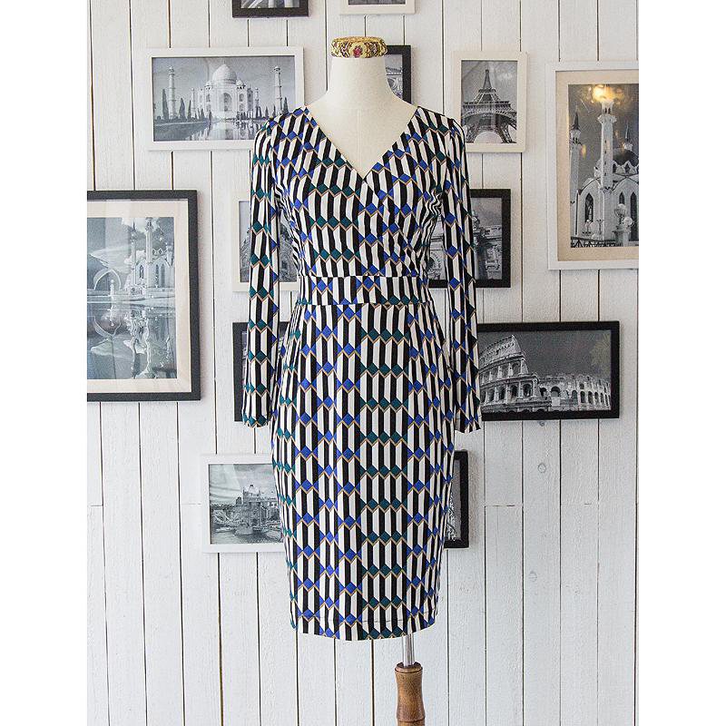 (Sold out)Bold Art Deco Inspired Pattern Knitted Wrap Dress (FM051)