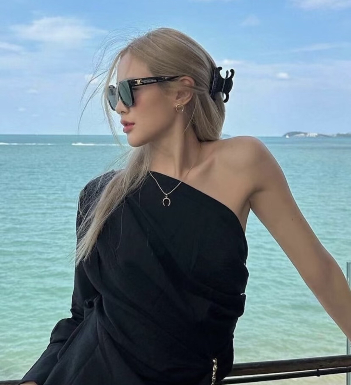 現貨價❤️Celine 經典款Triomphe 太陽眼鏡  附送啡色眼鏡袋 放到電話!