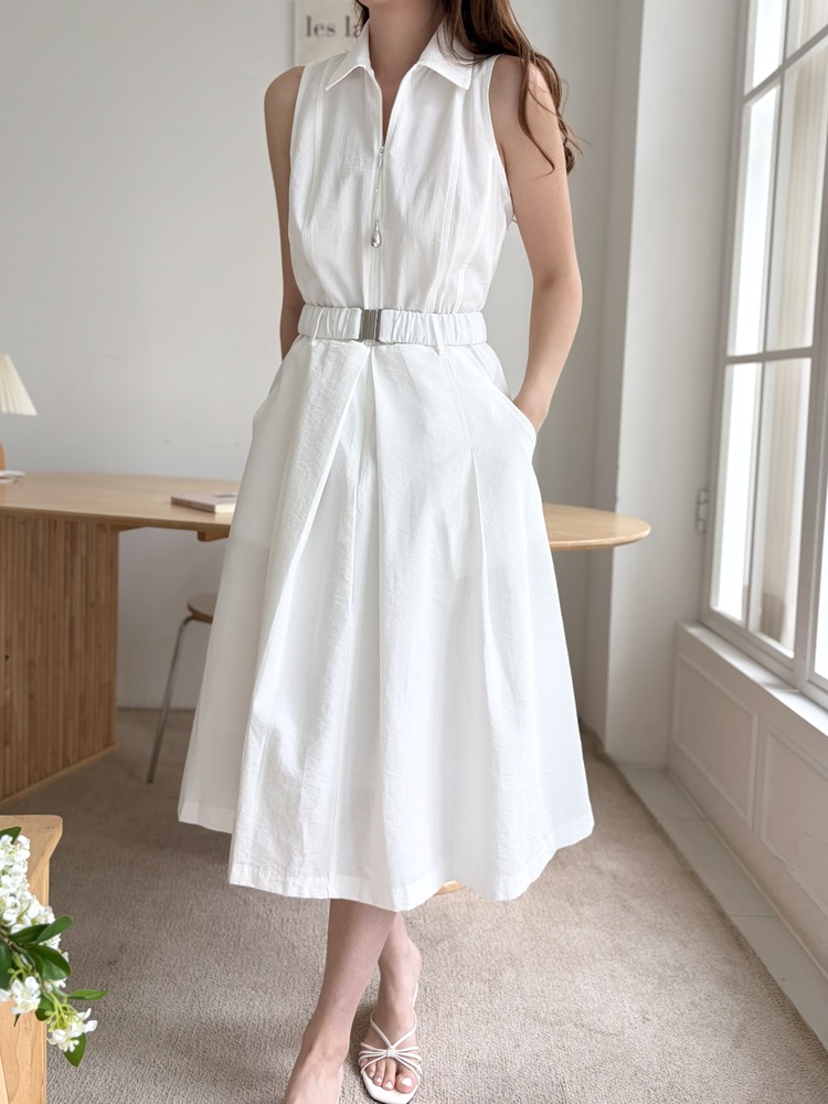 Jardin Belted Zip-Front Dress