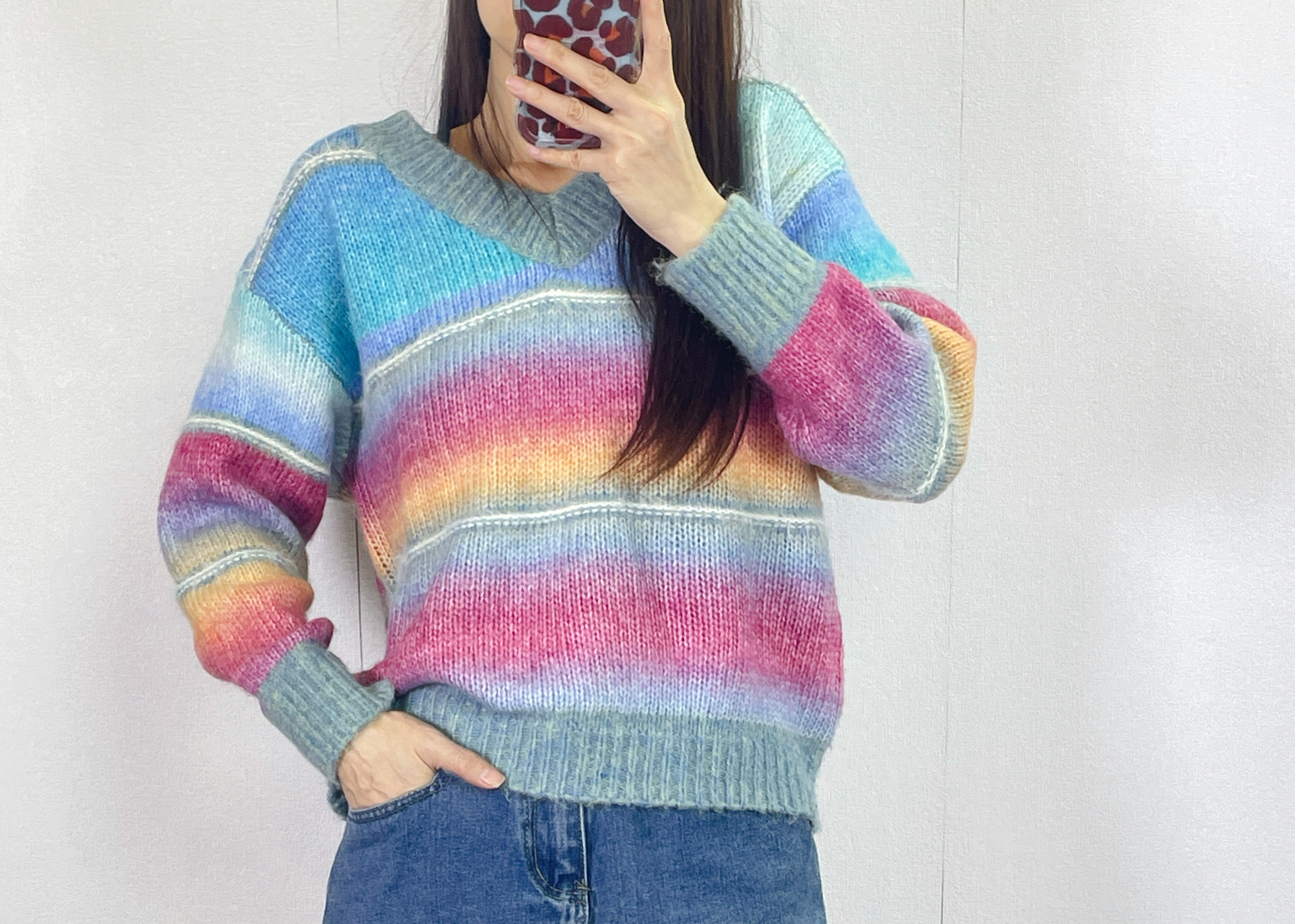 K5543 漸變色V領針織top