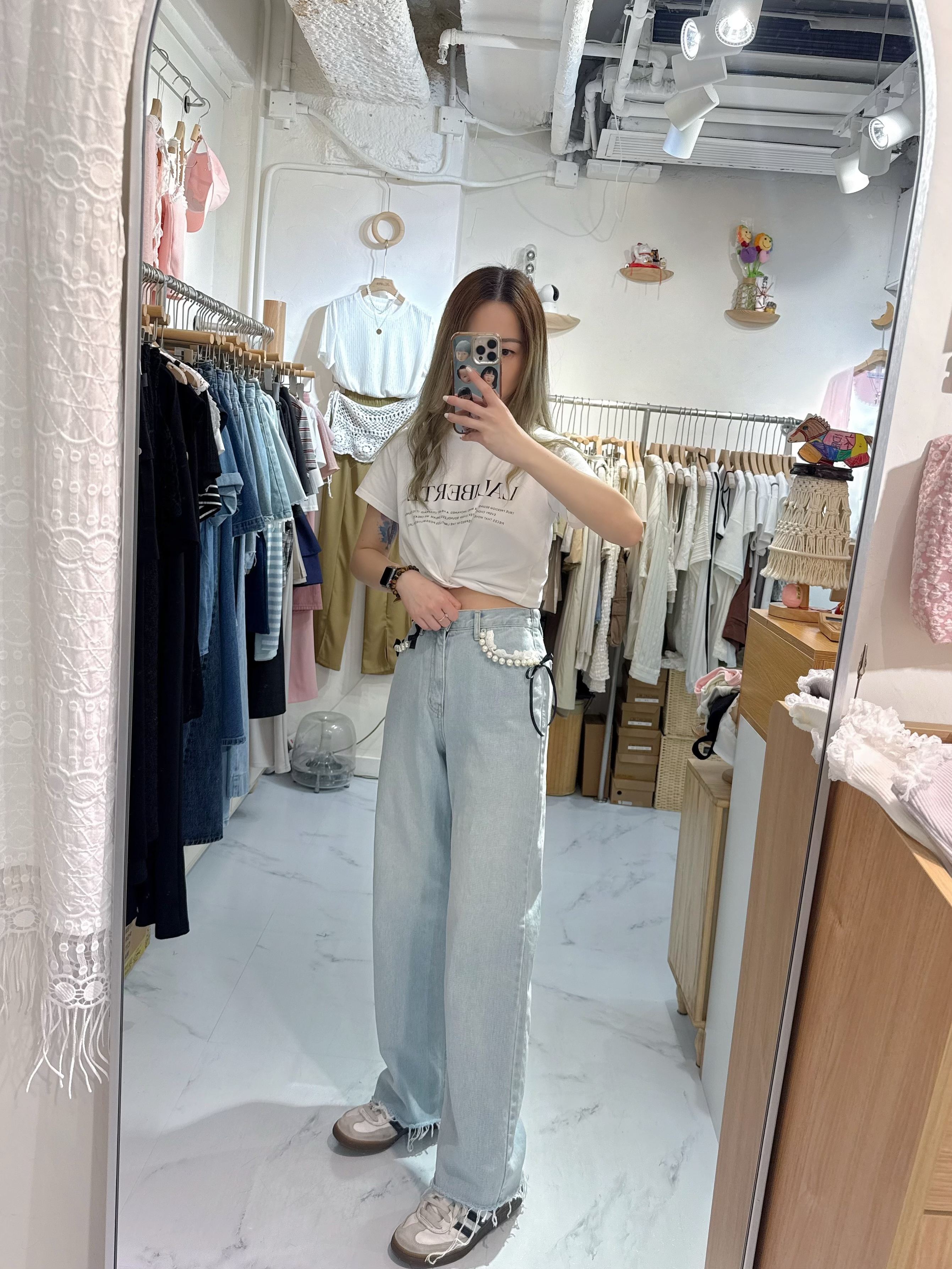 details jeans
