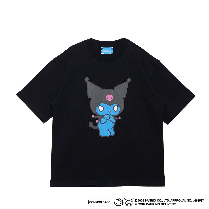 COIN PARKING DELIVERY × SANRIO CHARACTERS PRINT S/S TEE CPDSC-KU01 BLACK(SIZE:L-XL)
