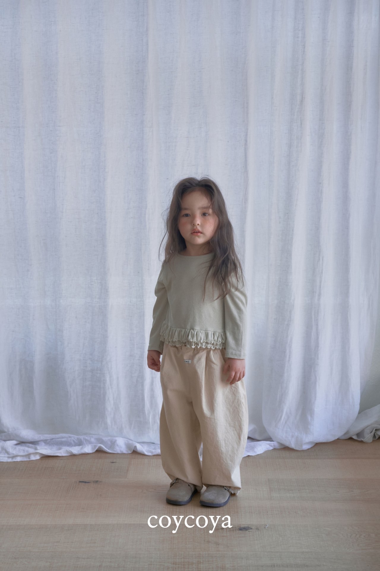 🌸預訂 韓國直送🌸🇰🇷COYCOYA兩色標籤復古寬鬆弧形長褲