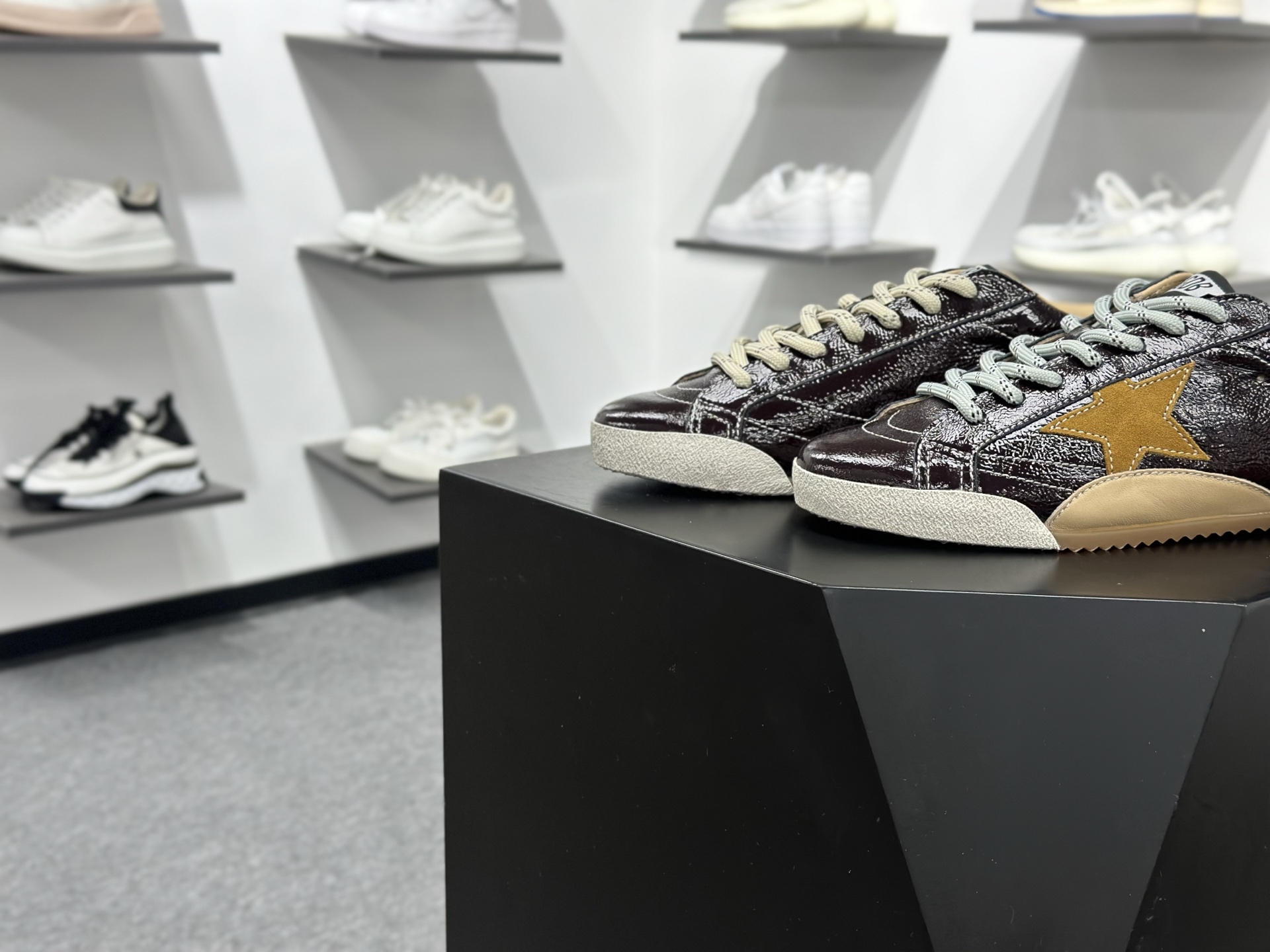 Golden Goose True Star