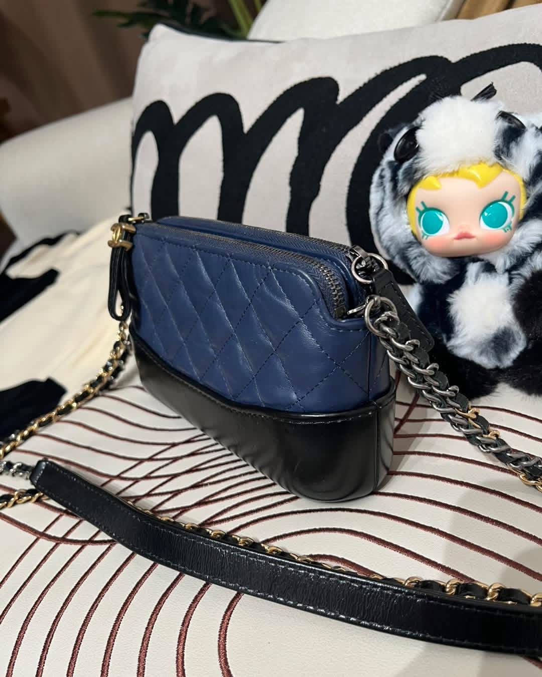 Chanel Gabrielle Wallet On Chain 100%Authentic, 98%New