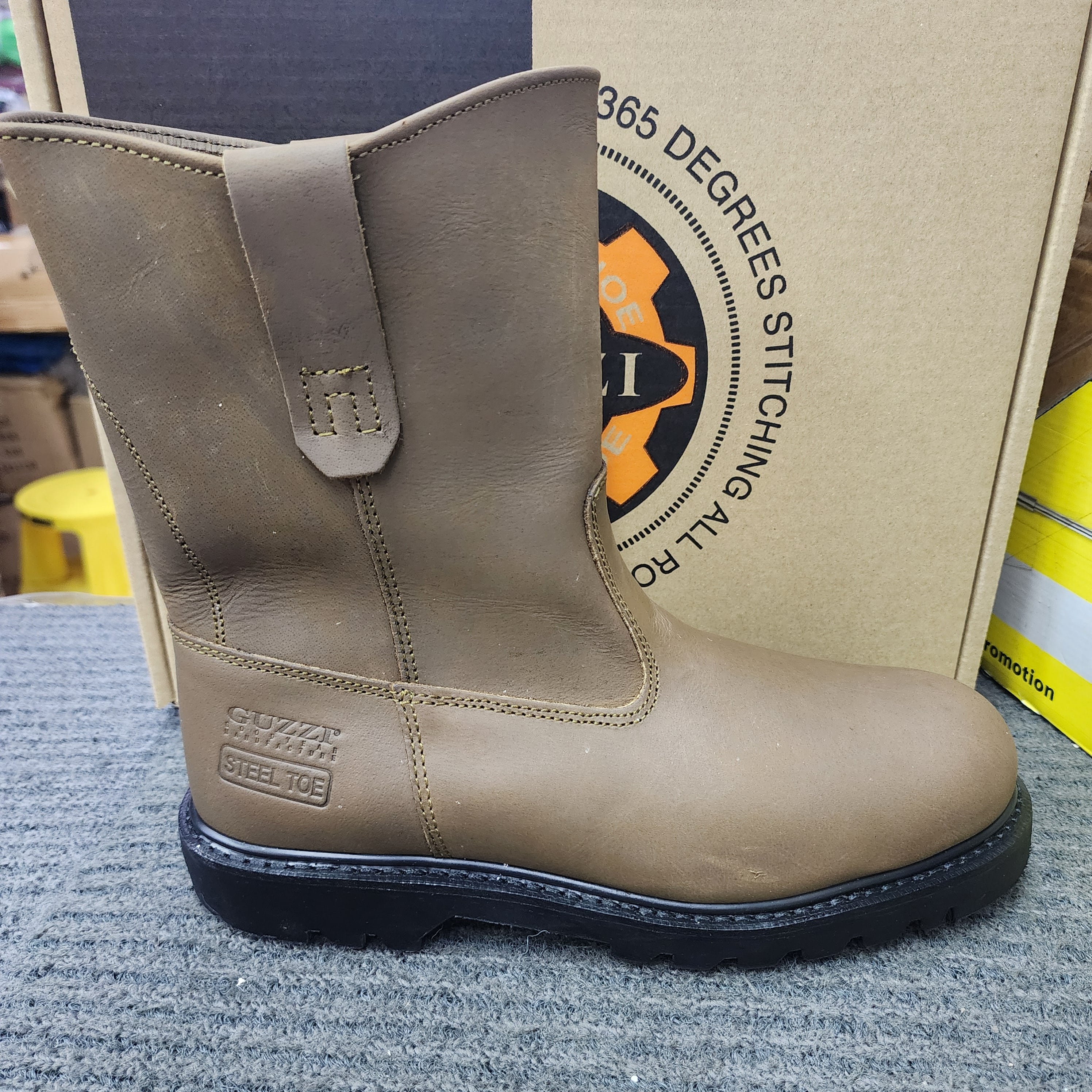 Guzzi 302 High Cut Pull On safety boots SIRIM APPROVED Leather Shoes Leather Rubber Men Steel Toe