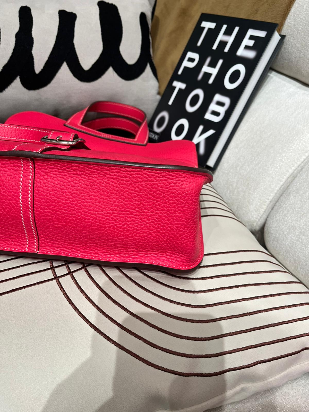 Hermes Halzan 31,STAMP D,ROSE EXTREME 100%Authentic ,98%new ✅防塵袋