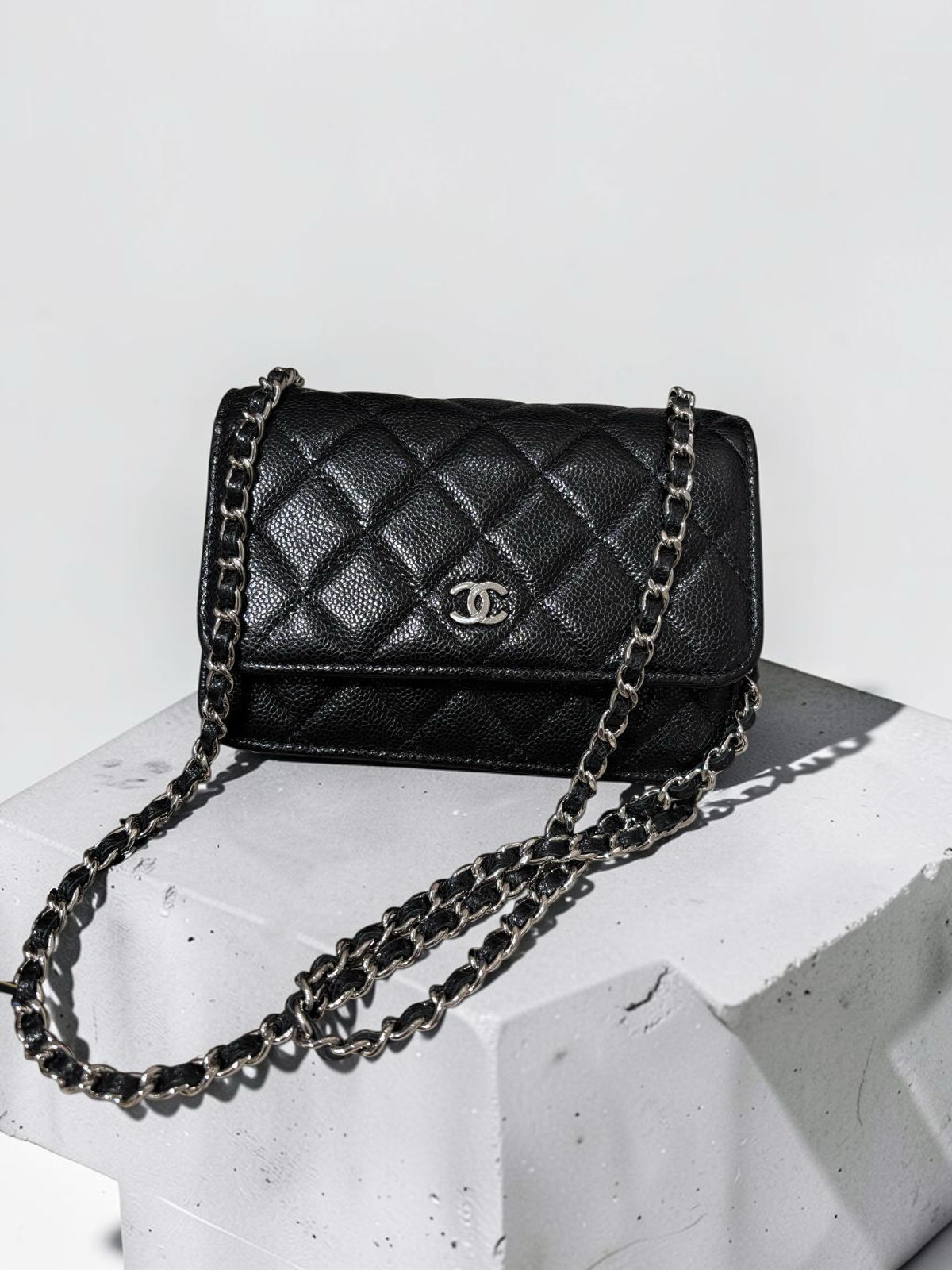 Chanel wallet on chain mini woc 黑色荔枝牛皮 100%Authentic ,95%new ✅card ✅Box