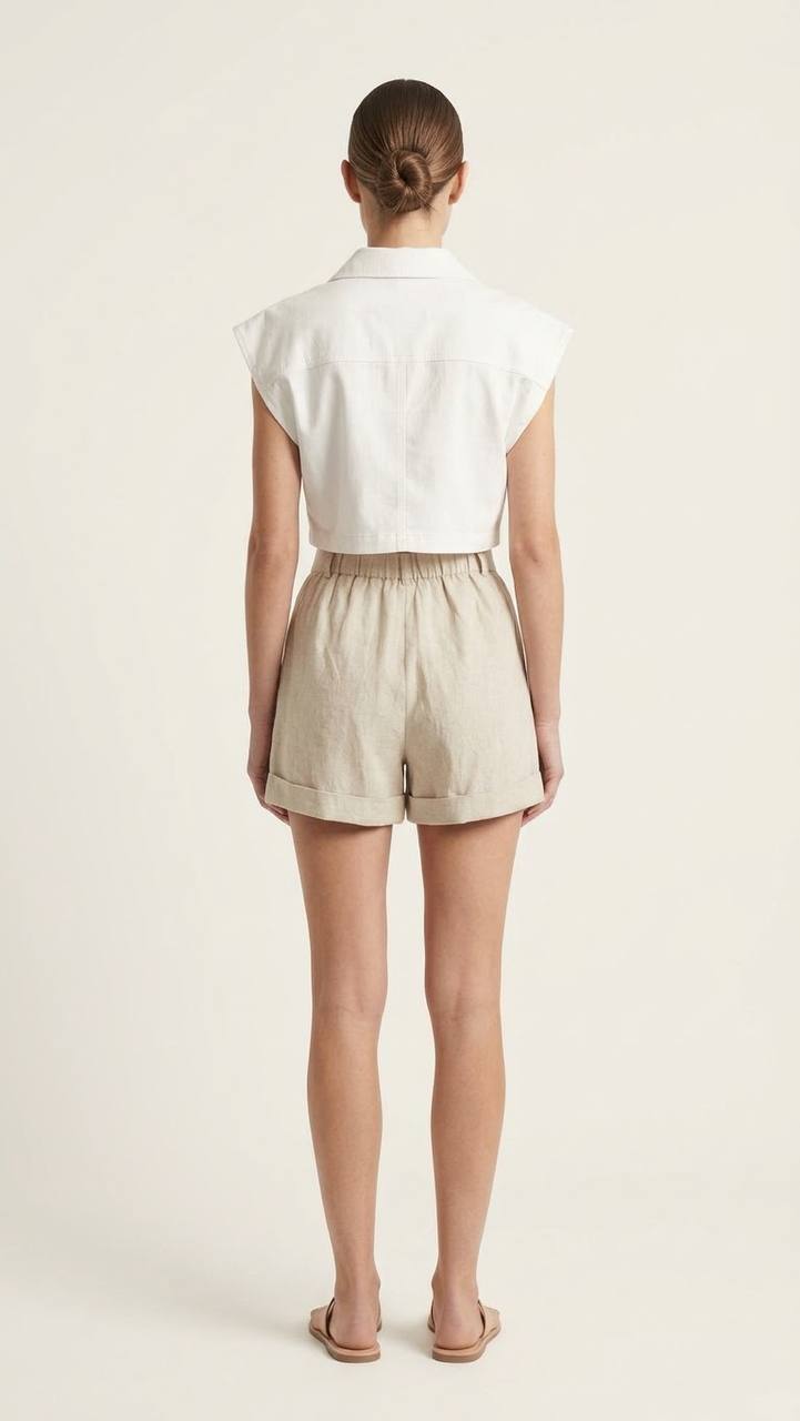 W2552 - Élan Tailored Cuffed Shorts