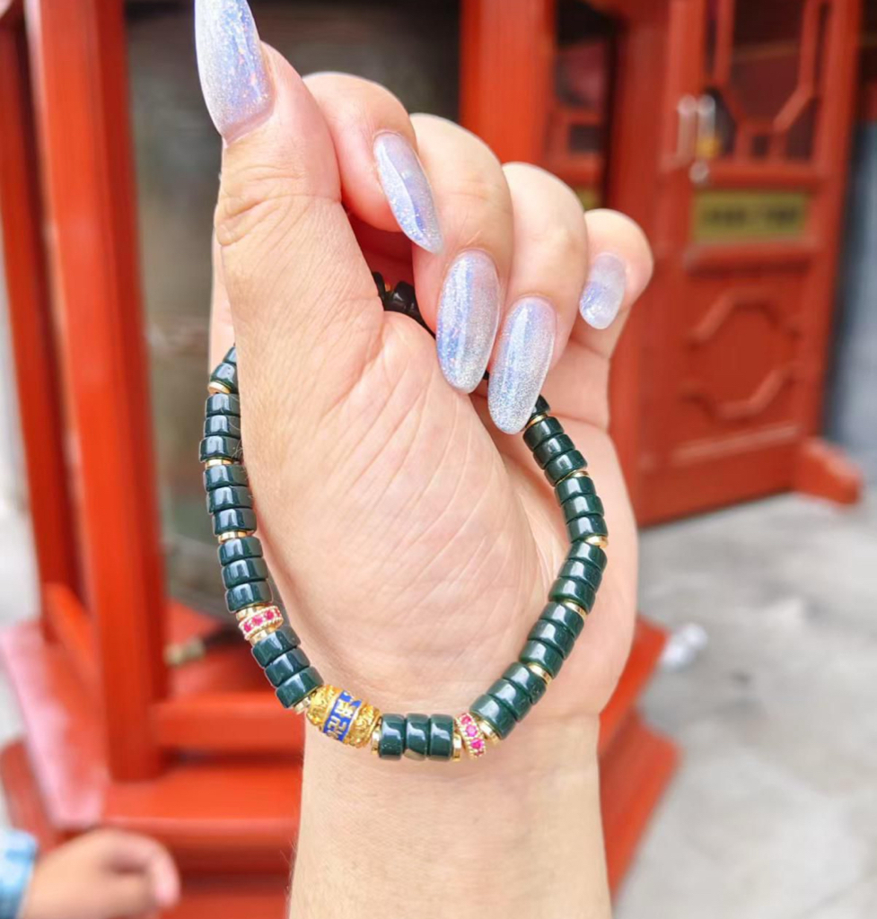 北京雍和宮雪巴琉璃紅色/綠色手串（包開光）