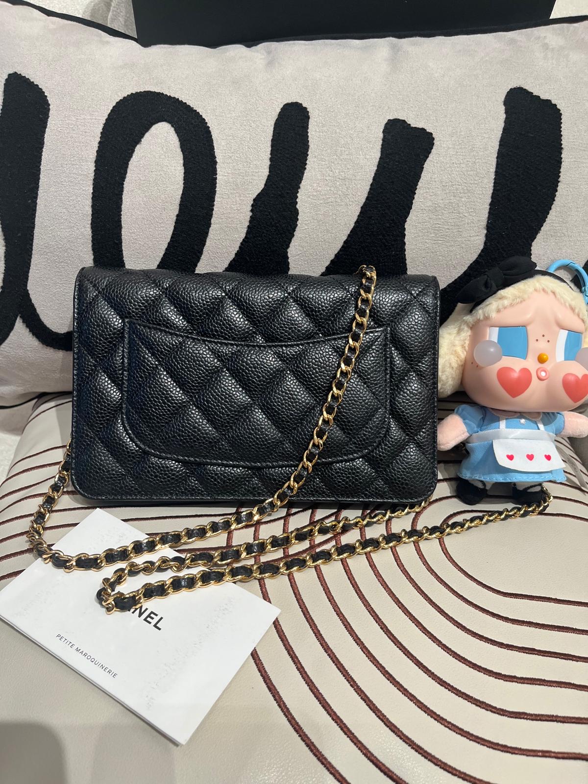Chanel wallet on chain 荔枝牛皮金鏈 100%Authentic ,98%new ✅ 29CARD ✅dust bag✅box
