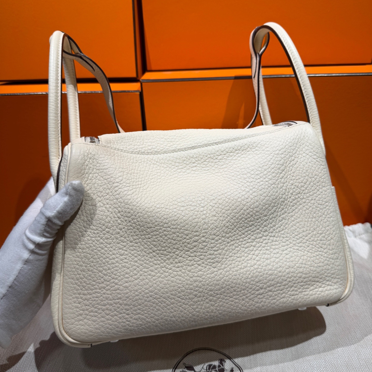 直播貨品 |  [1個-$100 2個-$300］FF25 / Stamp U 奶油白