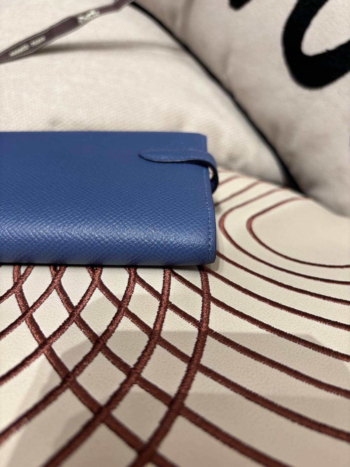 Hermes Kelly Wallet Stamp C 100%Authentic, 98%new ✅Dust bag