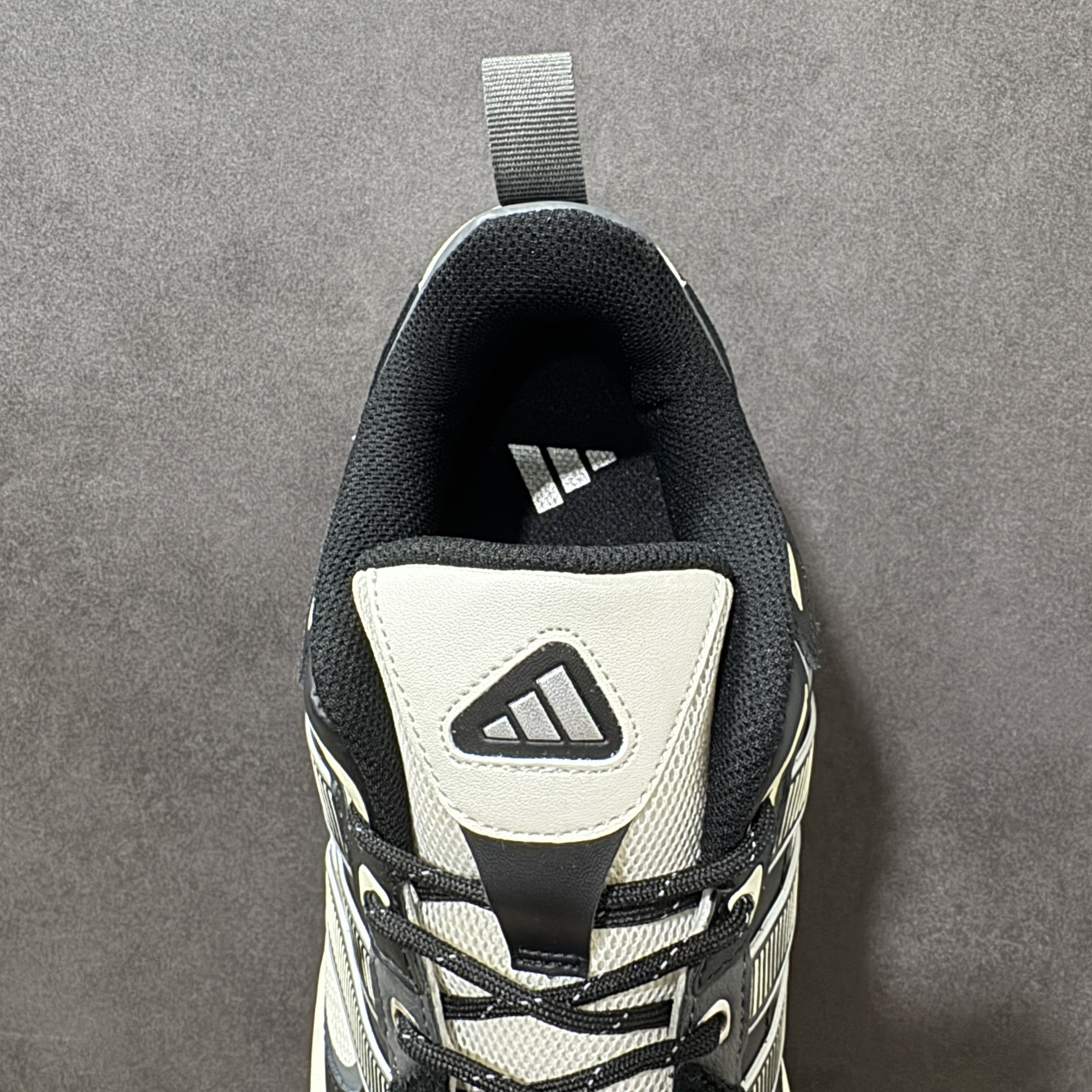 Adidas Shadow Fever JP8445