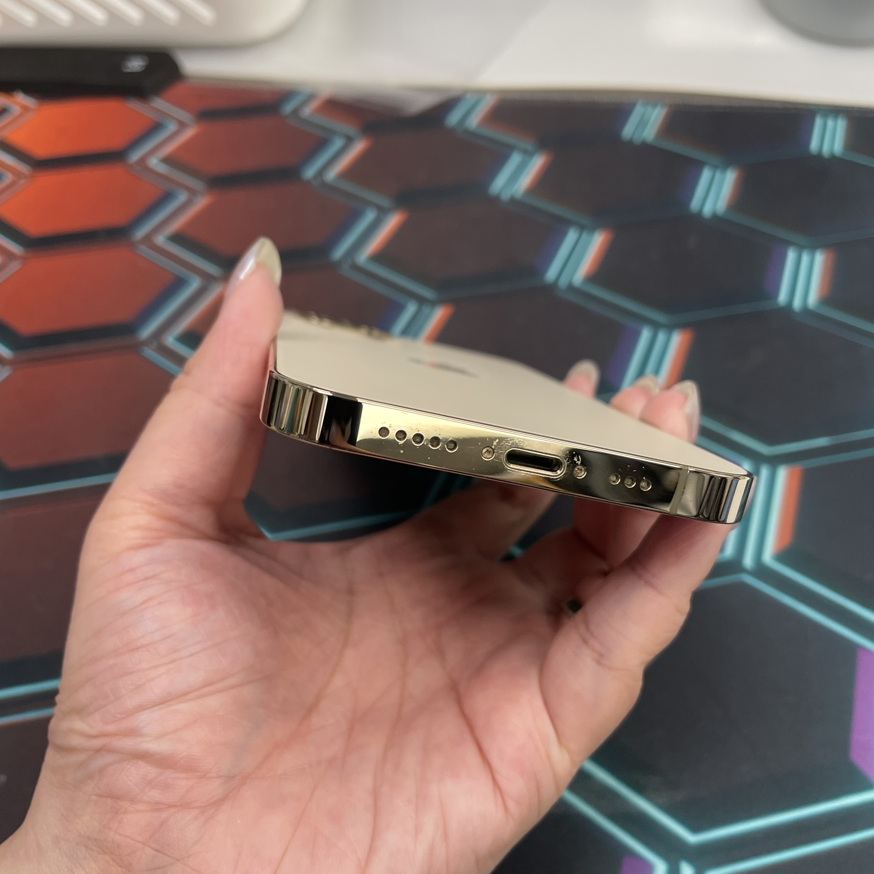 *7310 12 Pro 勁靚機 512GB 電77 金色 gold
