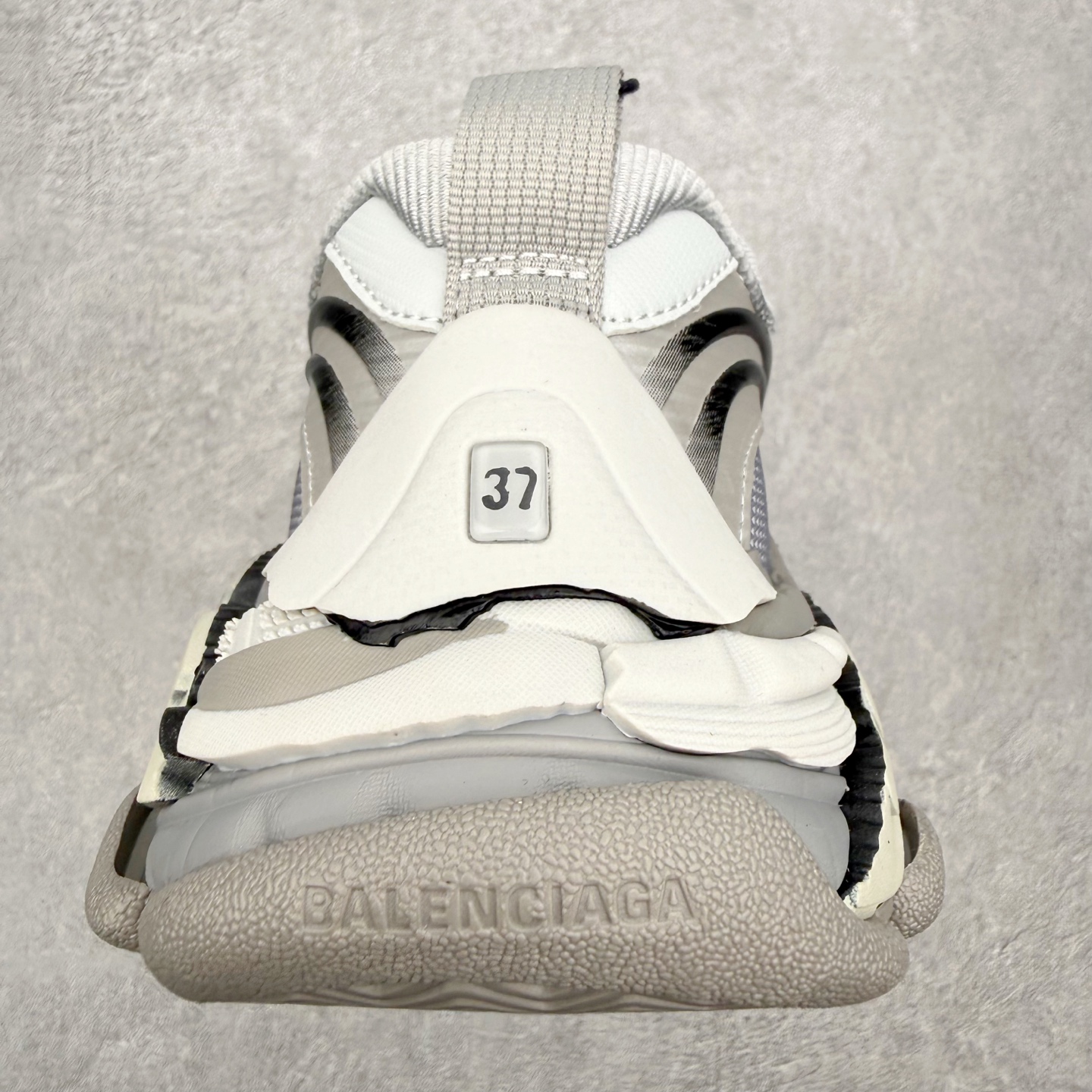 Balenciaga Triple S.2 Gradient 