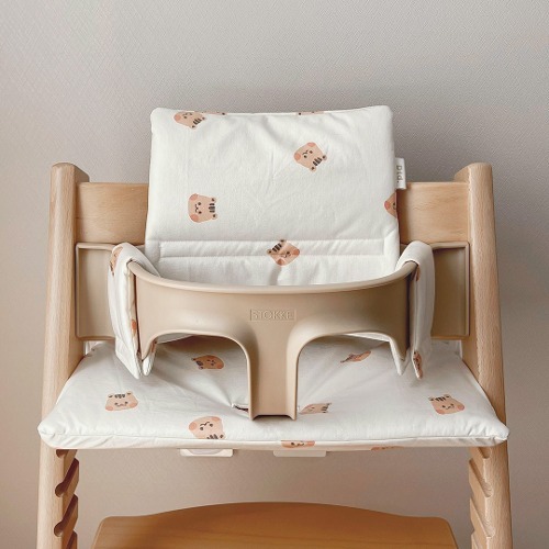 dot to dot 圓圓臉系列 STOKKE TRIPP TRAPP 防水墊套装