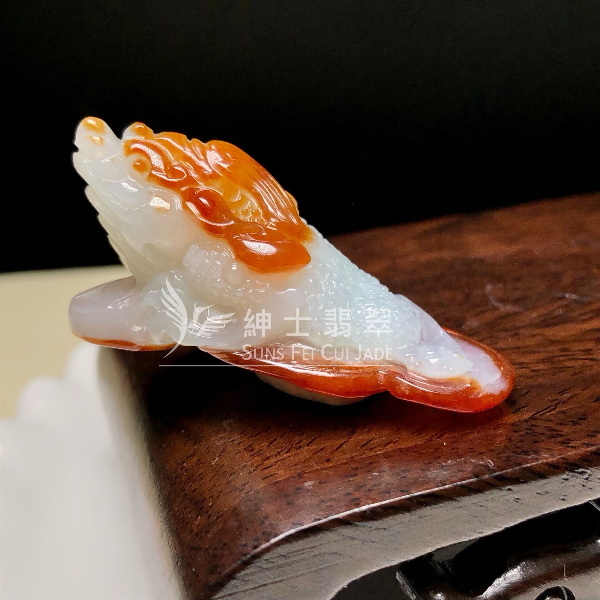 B08604 冰紅翡三足金蟾